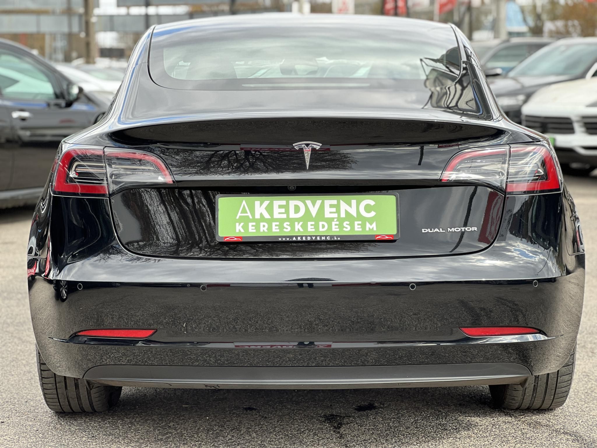 TESLA MODEL 3 Long Range AWD (Automata) 63e km. mátrix LED. hőszivattyú. garanciális. kitűnő állapot!