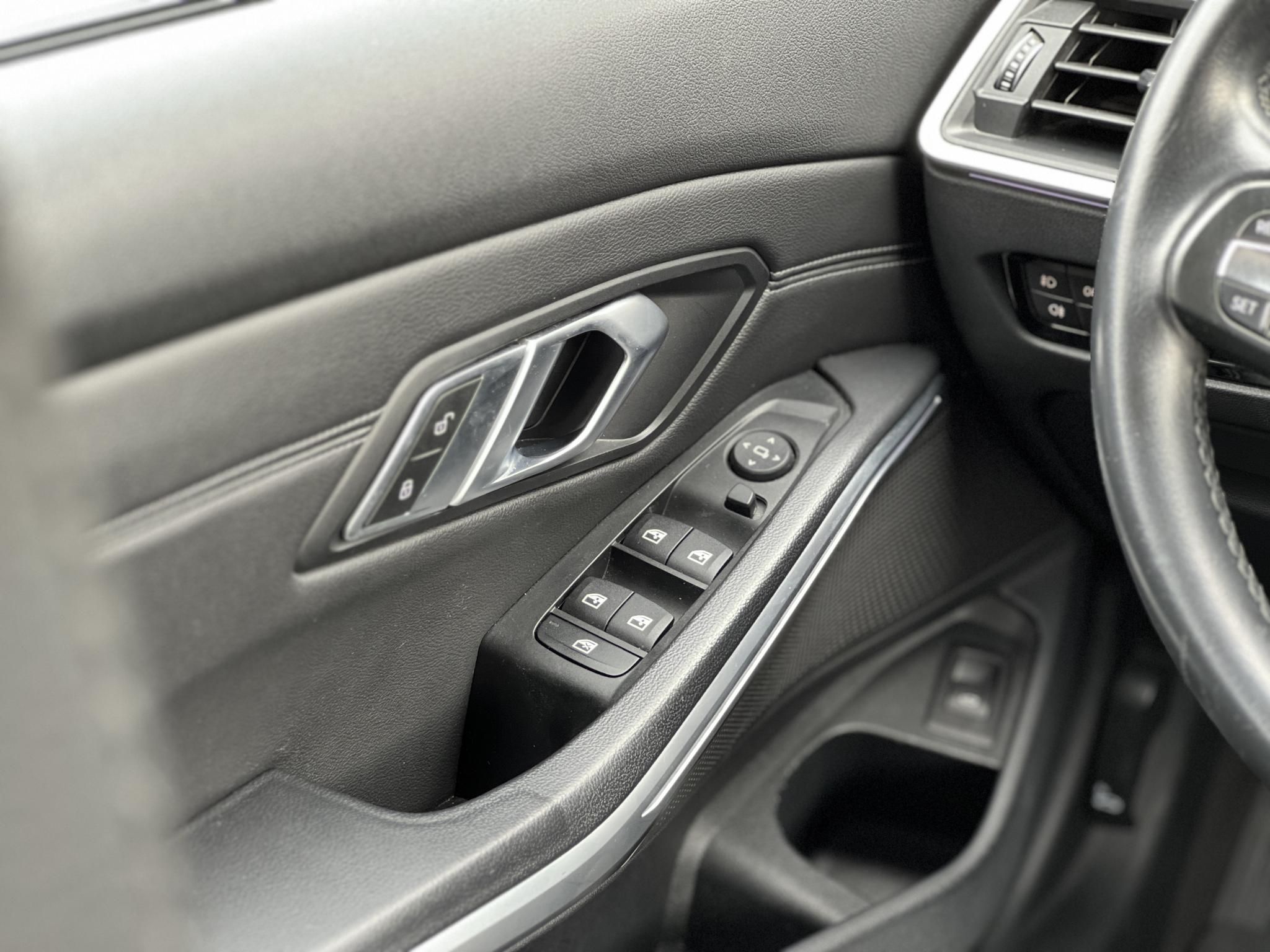 BMW 320d Advantage (Automata) Teljes nagyszerviz után!