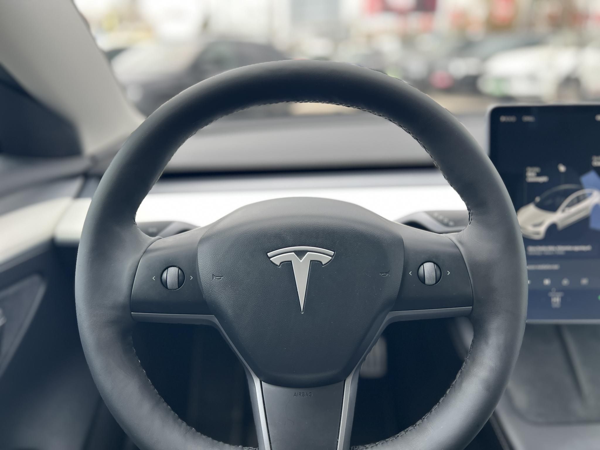 TESLA MODEL 3 Performance AWD (Automata) 103e km. FEHÉR BELSŐ. mátrix LED. hőszivattyú. garanciális!