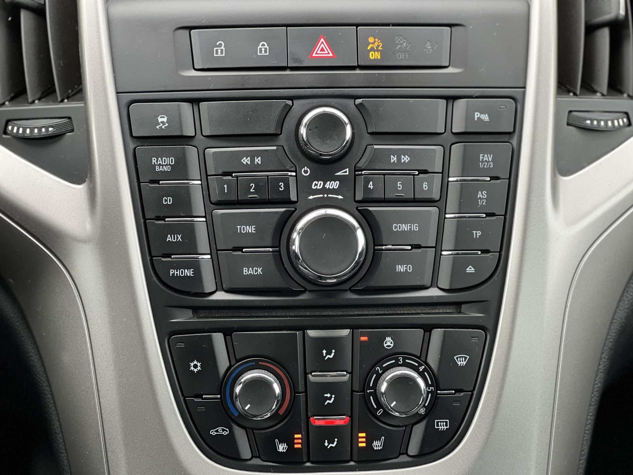 OPEL ASTRA Sports Tourer 2.0 CDTI Sport Tempomat Digitklíma Tolatóradar Multikormány Ülésfűtés