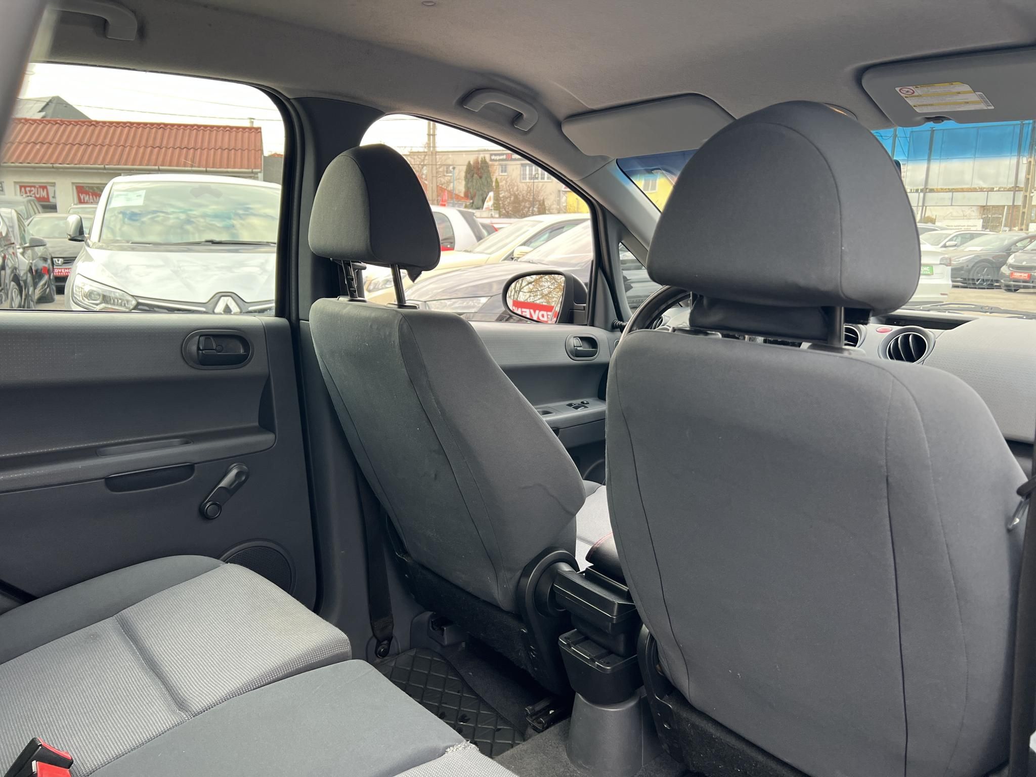 MITSUBISHI COLT 1.3 Inform AC