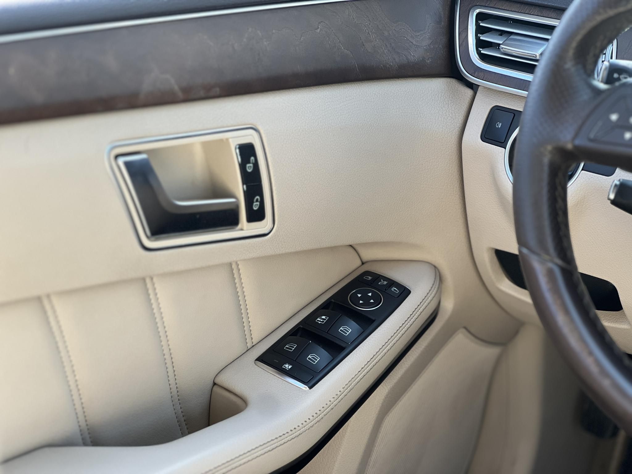 MERCEDES-BENZ E 250 CDI 4Matic Elegance (Automata) Magyarországi. világos belső. harman/kardon. magas felszereltség!