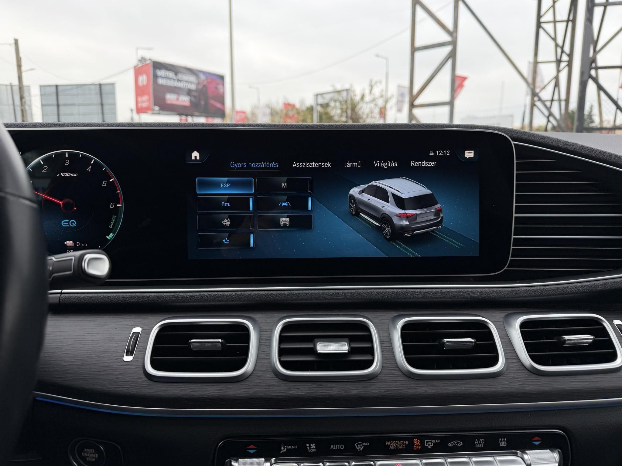 MERCEDES-BENZ GLE 350 de 4Matic 9G-TRONIC Plug-in hybrid AMG csomag. 100 km-es elektromos hatótáv. kitűnő állapot!