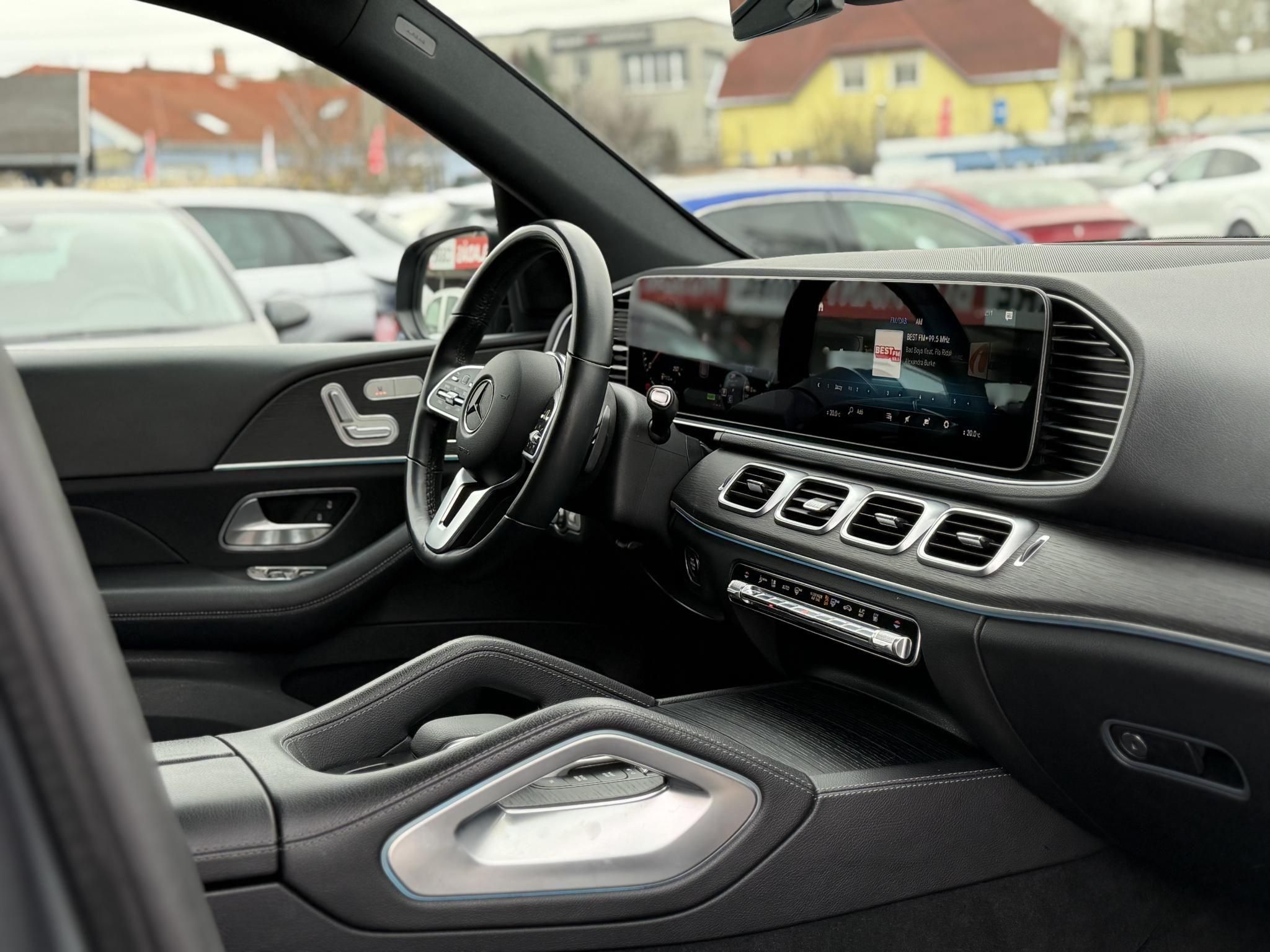 MERCEDES-BENZ GLE 350 de 4Matic 9G-TRONIC Plug-in hybrid AMG csomag. 100 km-es elektromos hatótáv. kitűnő állapot!