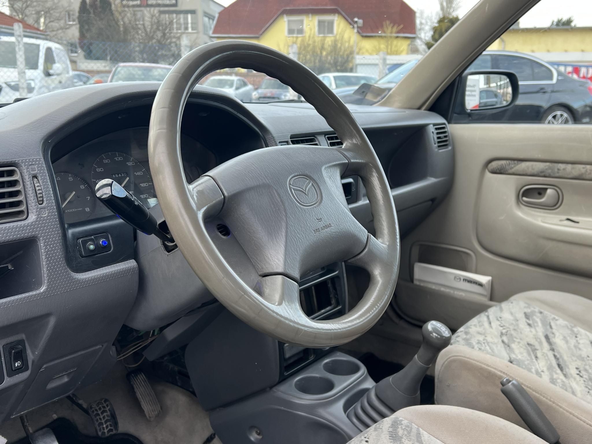 MAZDA DEMIO 1.3i GLX Comfort klíma. szervokormány. elektromos tükrök. 2027.11-ig műszaki