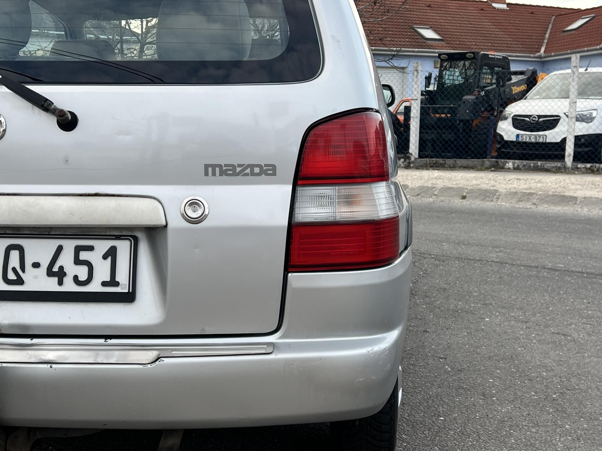 MAZDA DEMIO 1.3i GLX Comfort klíma. szervokormány. elektromos tükrök. 2027.11-ig műszaki