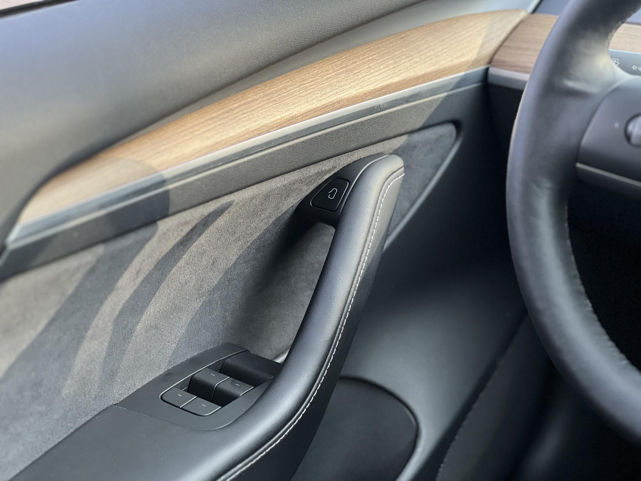 TESLA MODEL 3 Long Range AWD (Automata) 106e km. EAP. mátrix LED. hőszivattyú. premium hifi. garanciális!