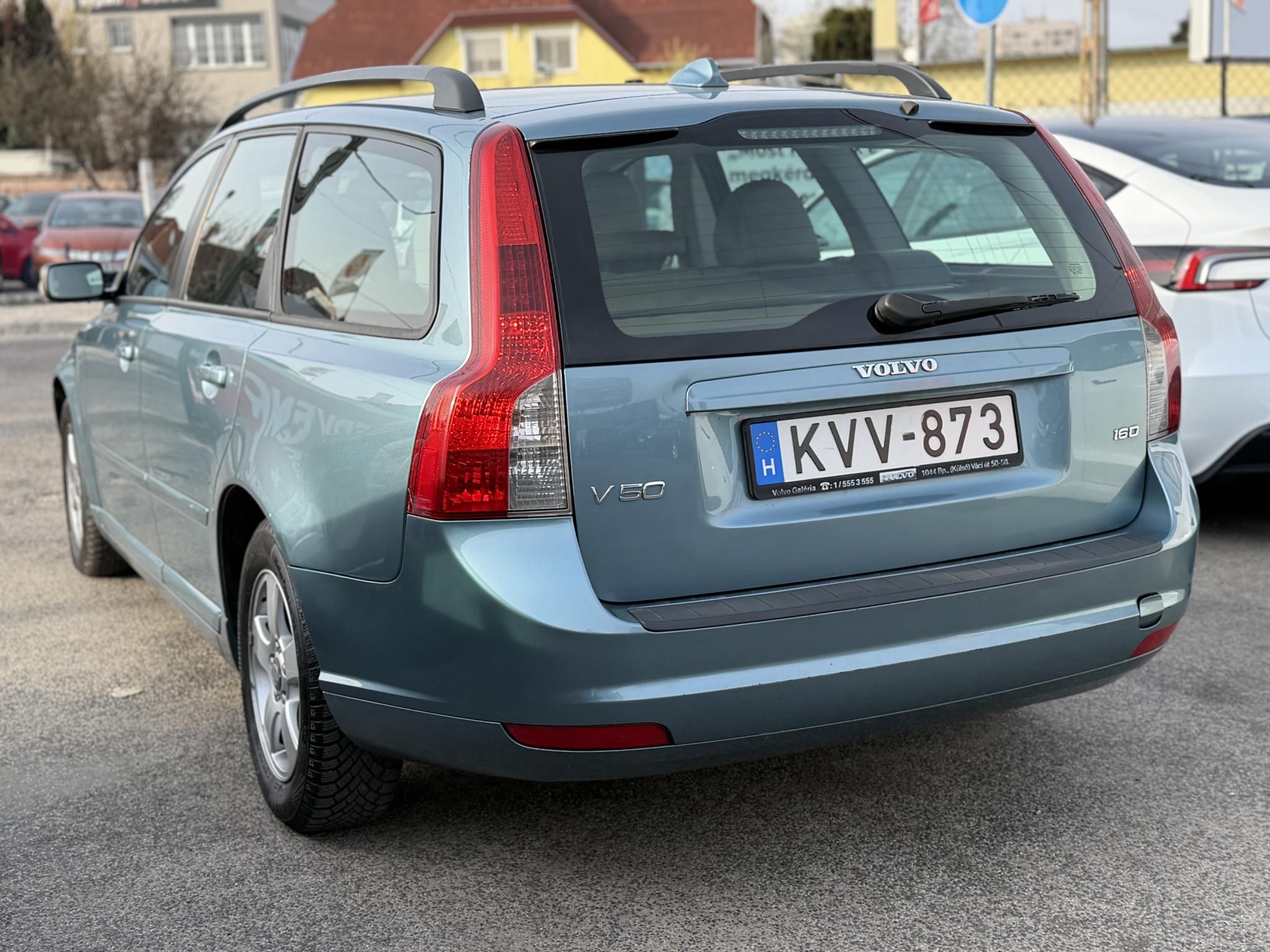 VOLVO V50 1.6 D Momentum Magyarországi. friss műszaki vizsga. vezérlés cserélve!