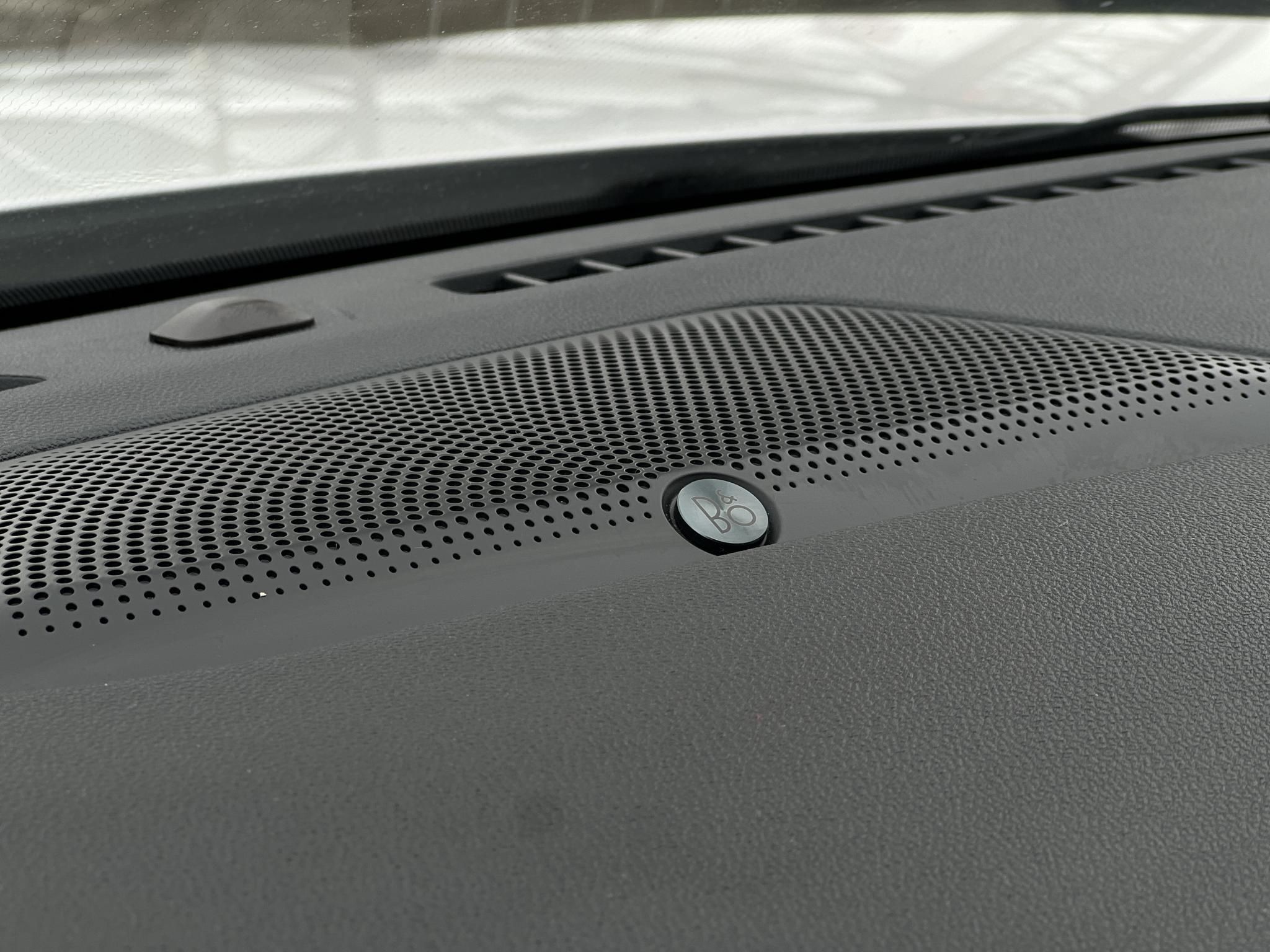 FORD KUGA 2.5 PHEV ST-Line X CVT Bang&Olufsen. Carplay. fűthető kormány- és ülésfűtés