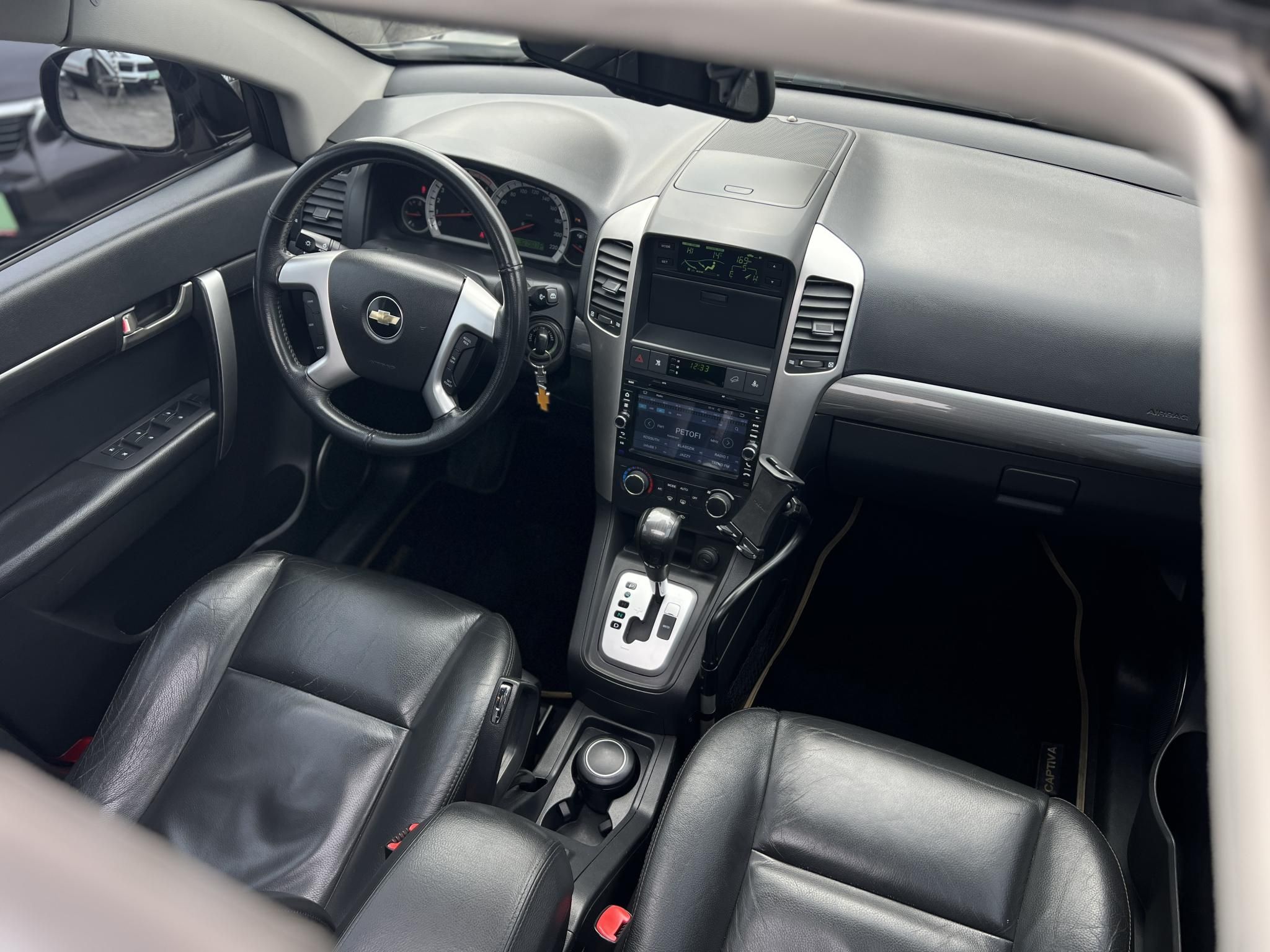 CHEVROLET CAPTIVA 3.2 V6 LT High (Automata) (7 személyes ) Klíma Tempomat Bluetooth Téli/nyári garnitúra!