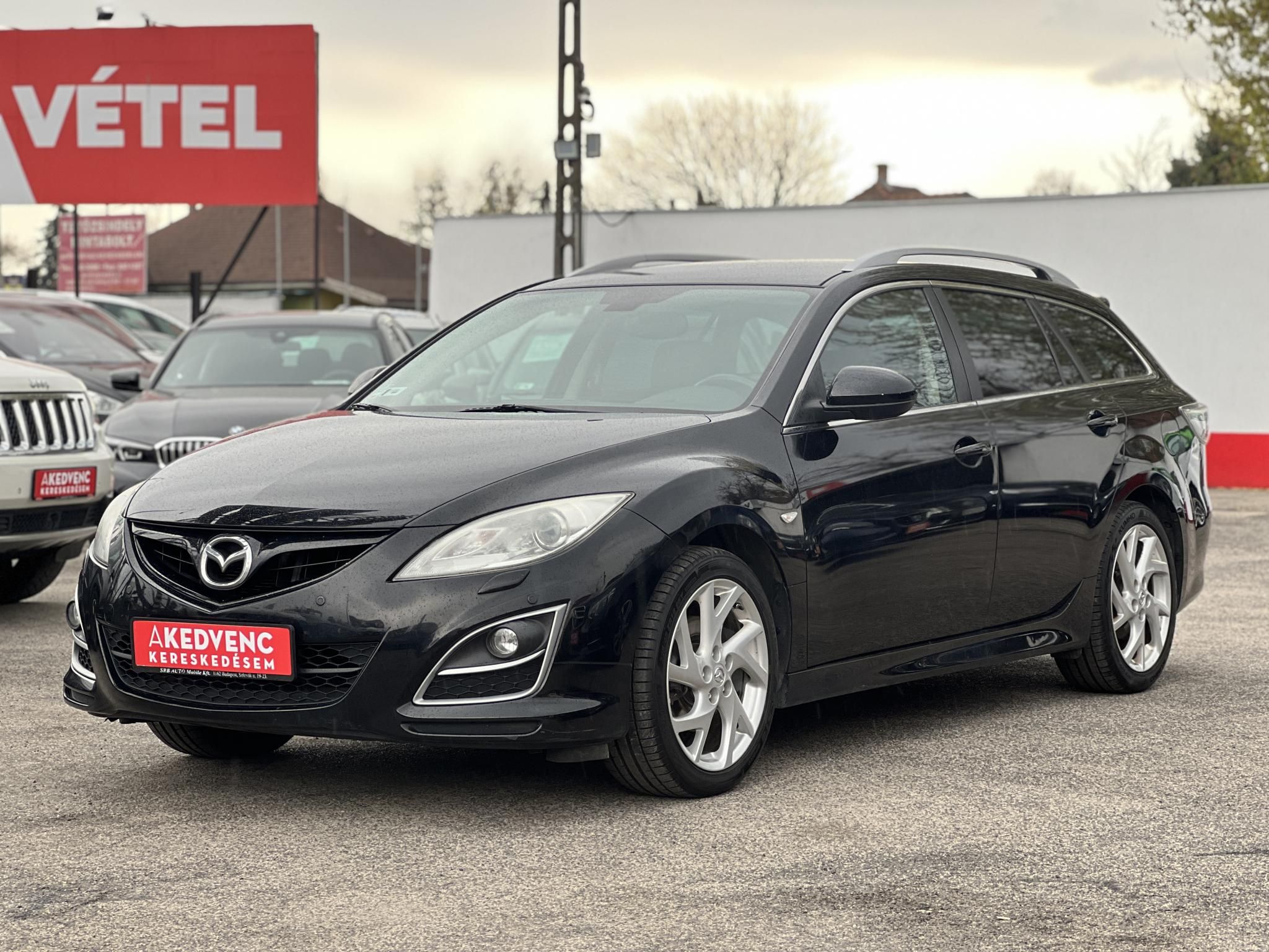 MAZDA 6 Sportkombi 2.5 GTA Xenon Keyless Ülésfűtés Navi BOSE Téli-nyári kerék szett!