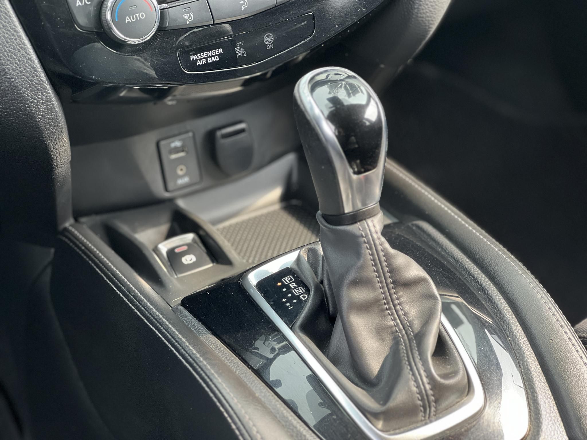 NISSAN X-TRAIL 2.0 dCi Acenta 4x4 Xtronic 155e km. panorámatető. tempomat. sávtartó. ülésfűtés. 360kamera. vonóhorog!