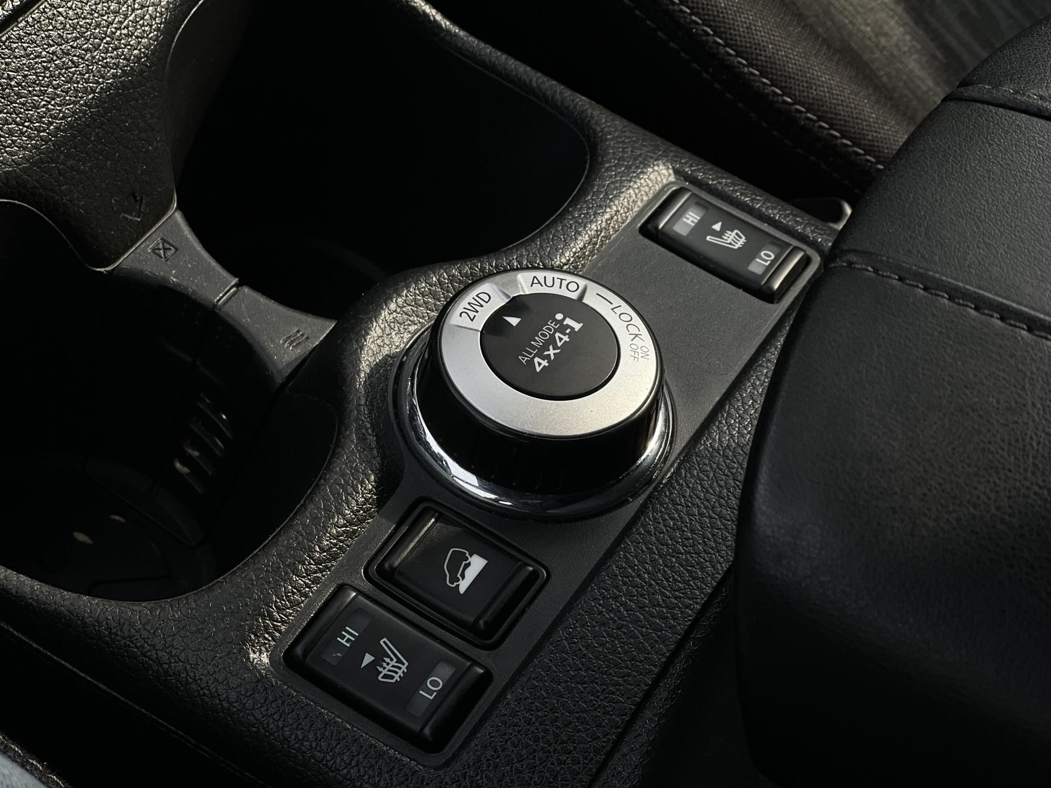 NISSAN X-TRAIL 2.0 dCi Acenta 4x4 Xtronic 155e km. panorámatető. tempomat. sávtartó. ülésfűtés. 360kamera. vonóhorog!