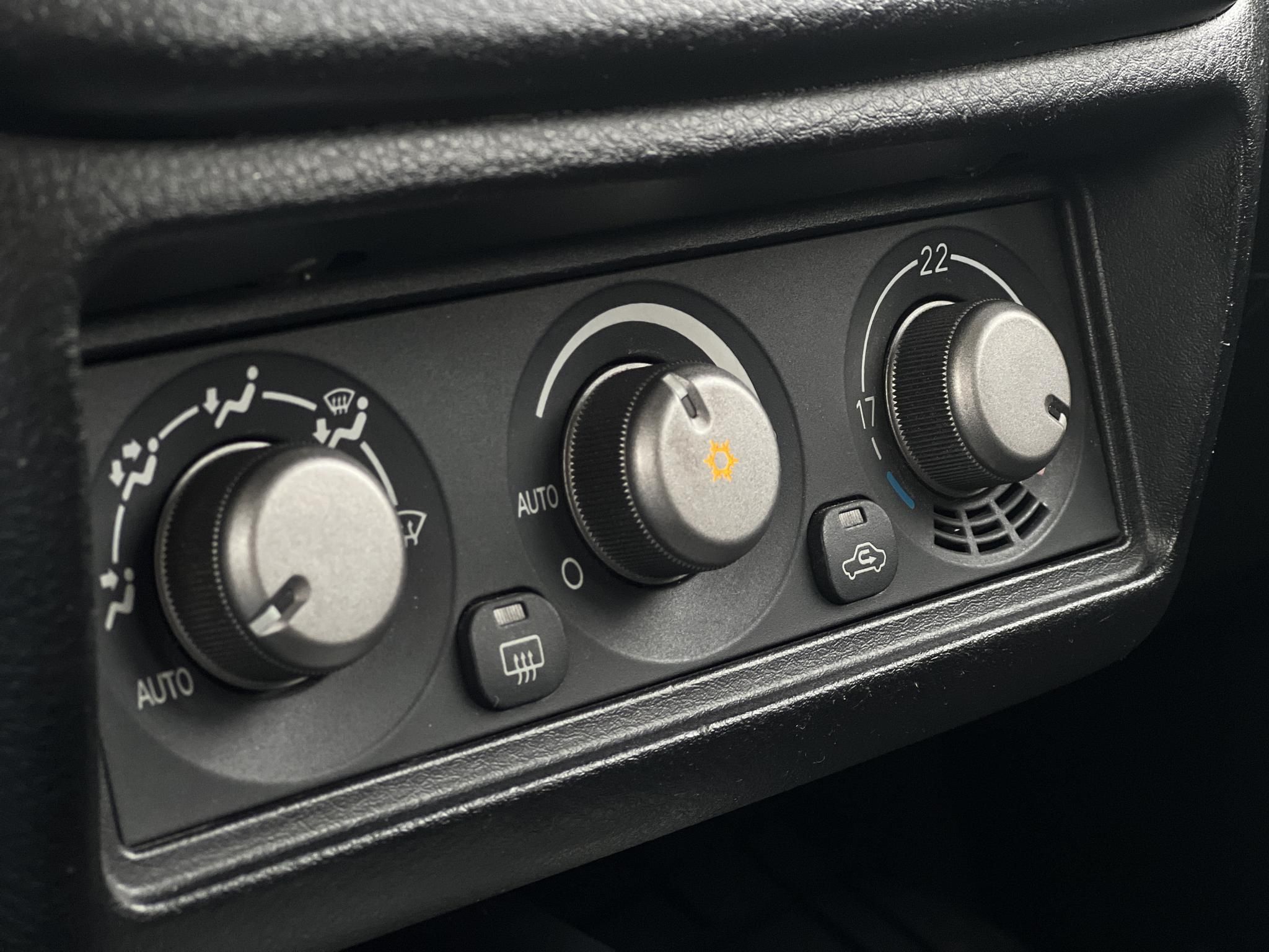 MITSUBISHI LANCER 1.6 Invite ACC 119e km. Magyarországi. klíma. elektromos ablak. szervokormány!