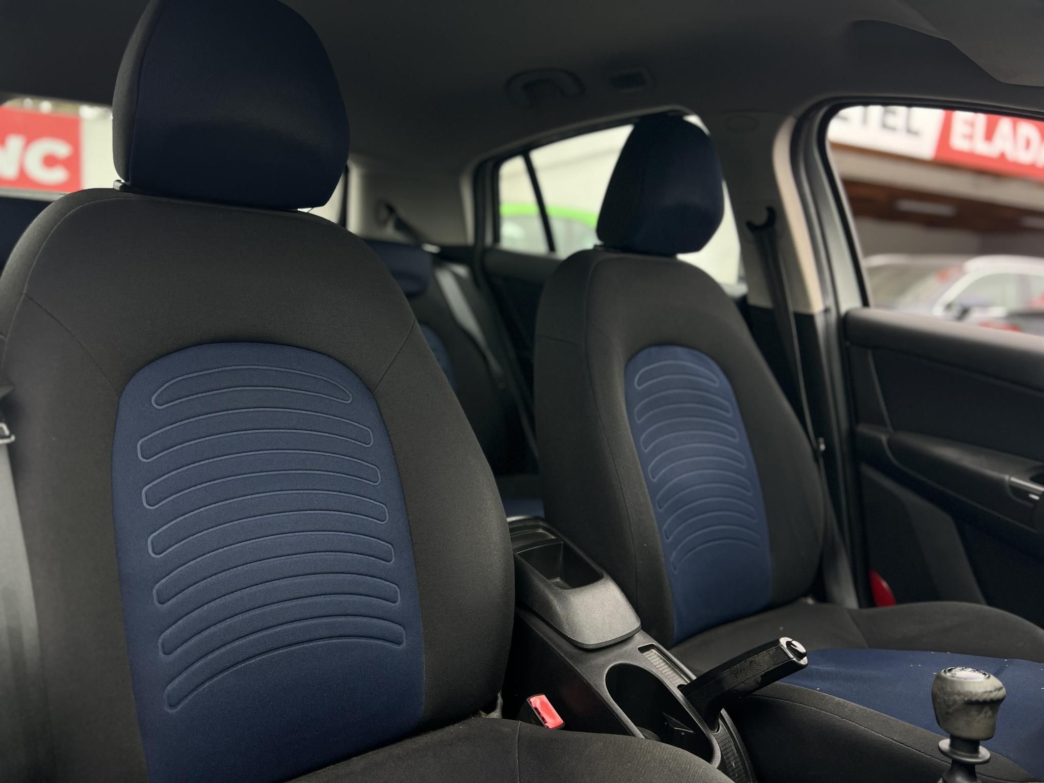 FIAT BRAVO 1.4 16V Active Magyarországon vásárolt. 1. tulajdonostól. végig vezetett szervízkönyv. 87e Km