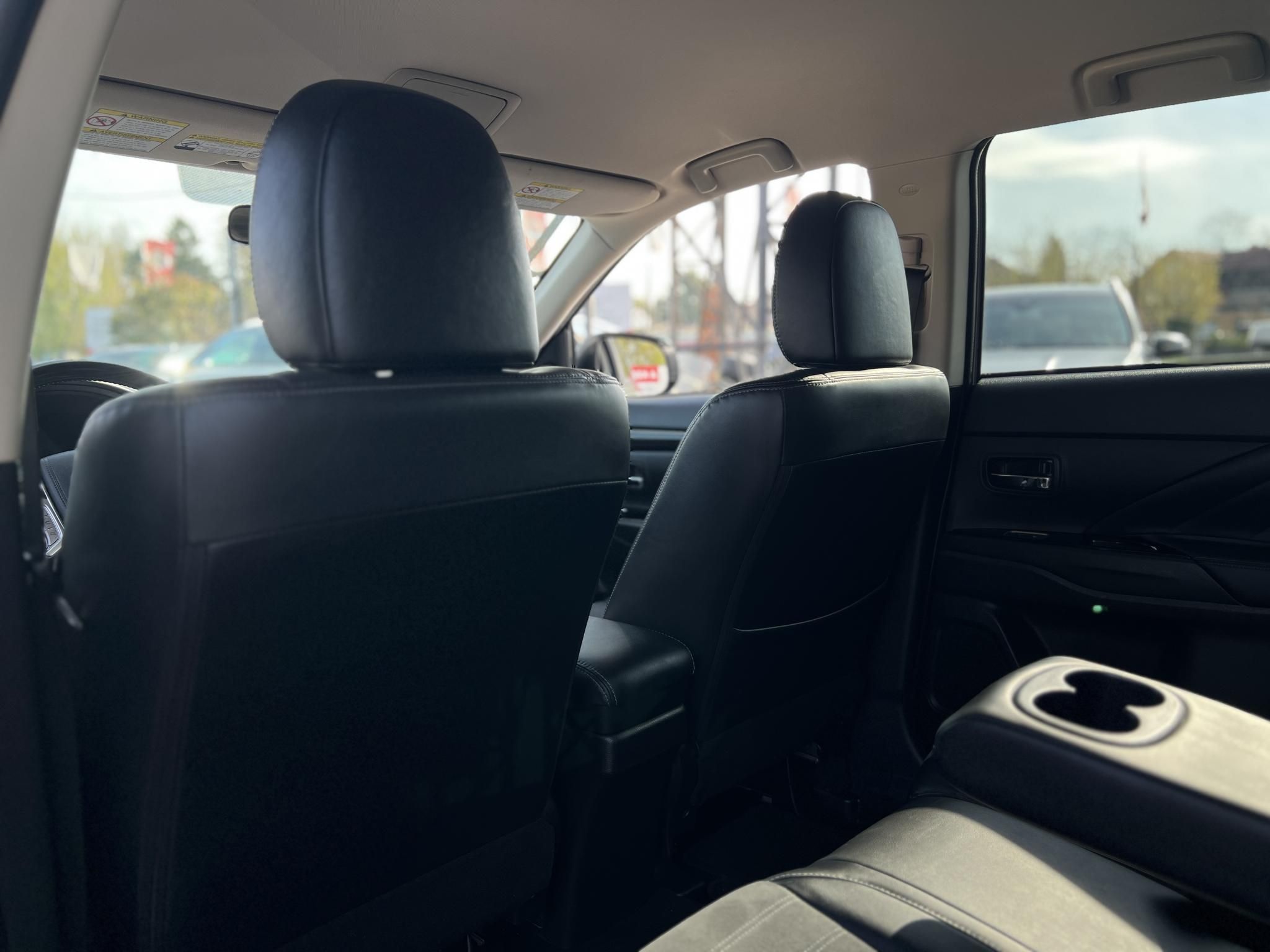 MITSUBISHI OUTLANDER 2.0 PHEV Intense Plus 4WD CVT