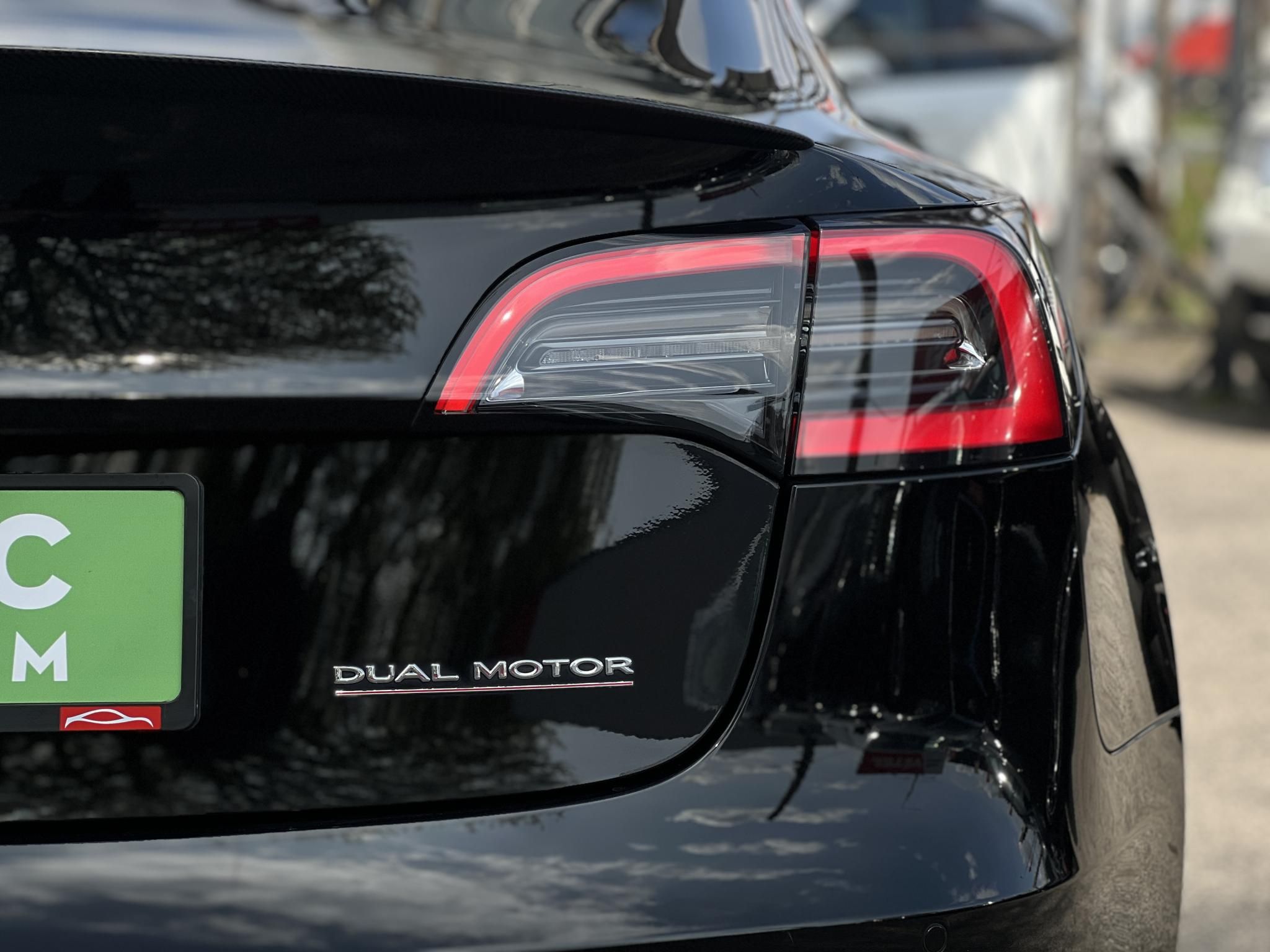 TESLA MODEL 3 Performance AWD (Automata) Hőszivattyú. garanciális!