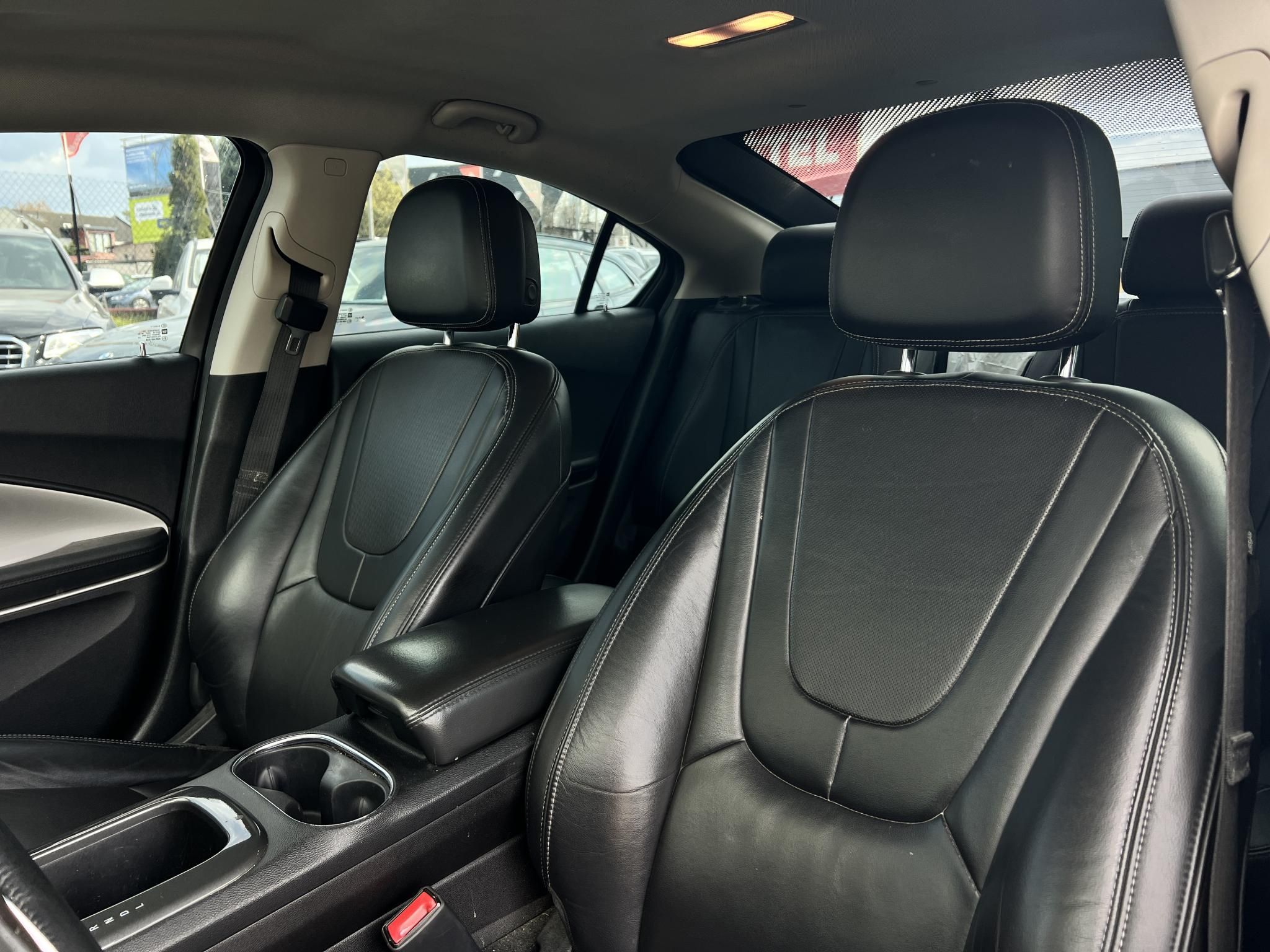 OPEL AMPERA (Automata) Zöld rendszám. téli-nyári kerékgarnitúra