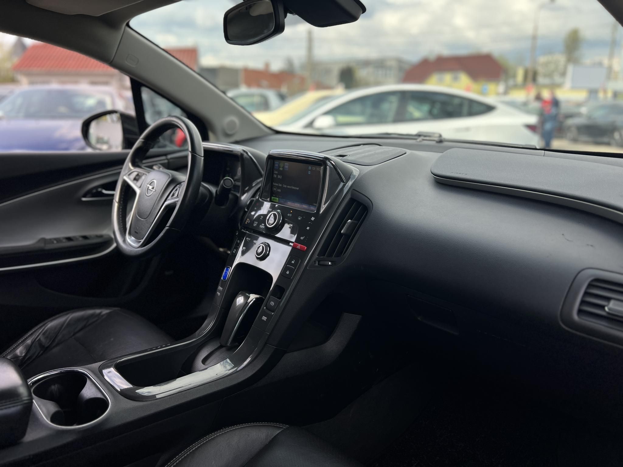 OPEL AMPERA (Automata) Zöld rendszám. téli-nyári kerékgarnitúra