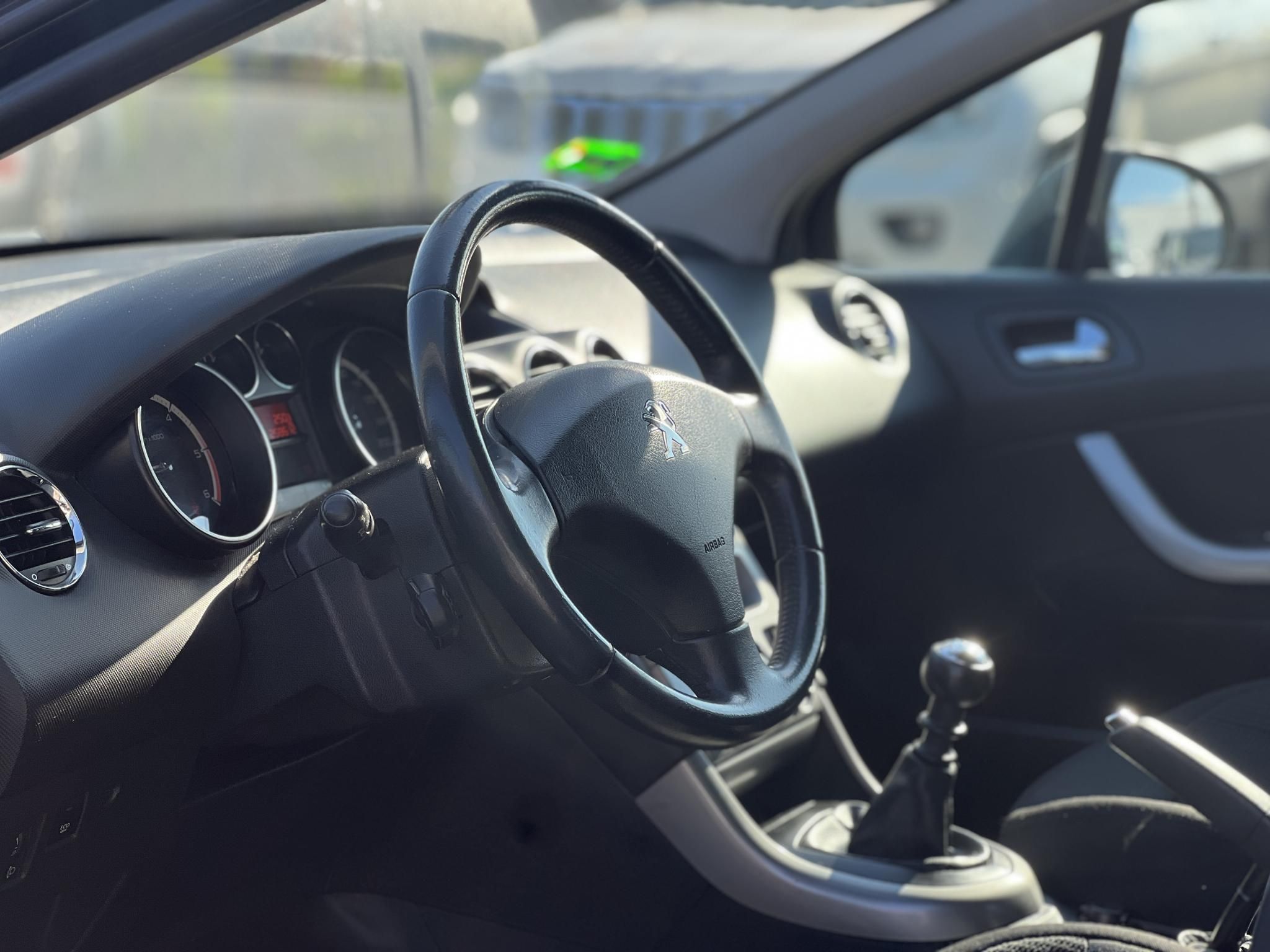 PEUGEOT 308 1.6 e-HDi Active Magyarországi. vezérlés cserélve. friss műszaki vizsga!