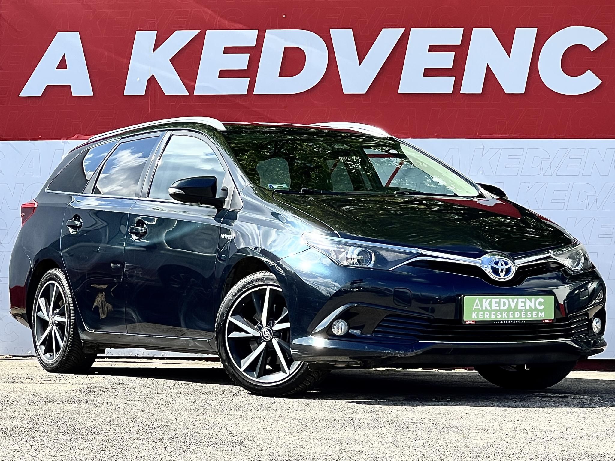 TOYOTA AURIS Touring Sports 1.8 HSD Selection (Automata)