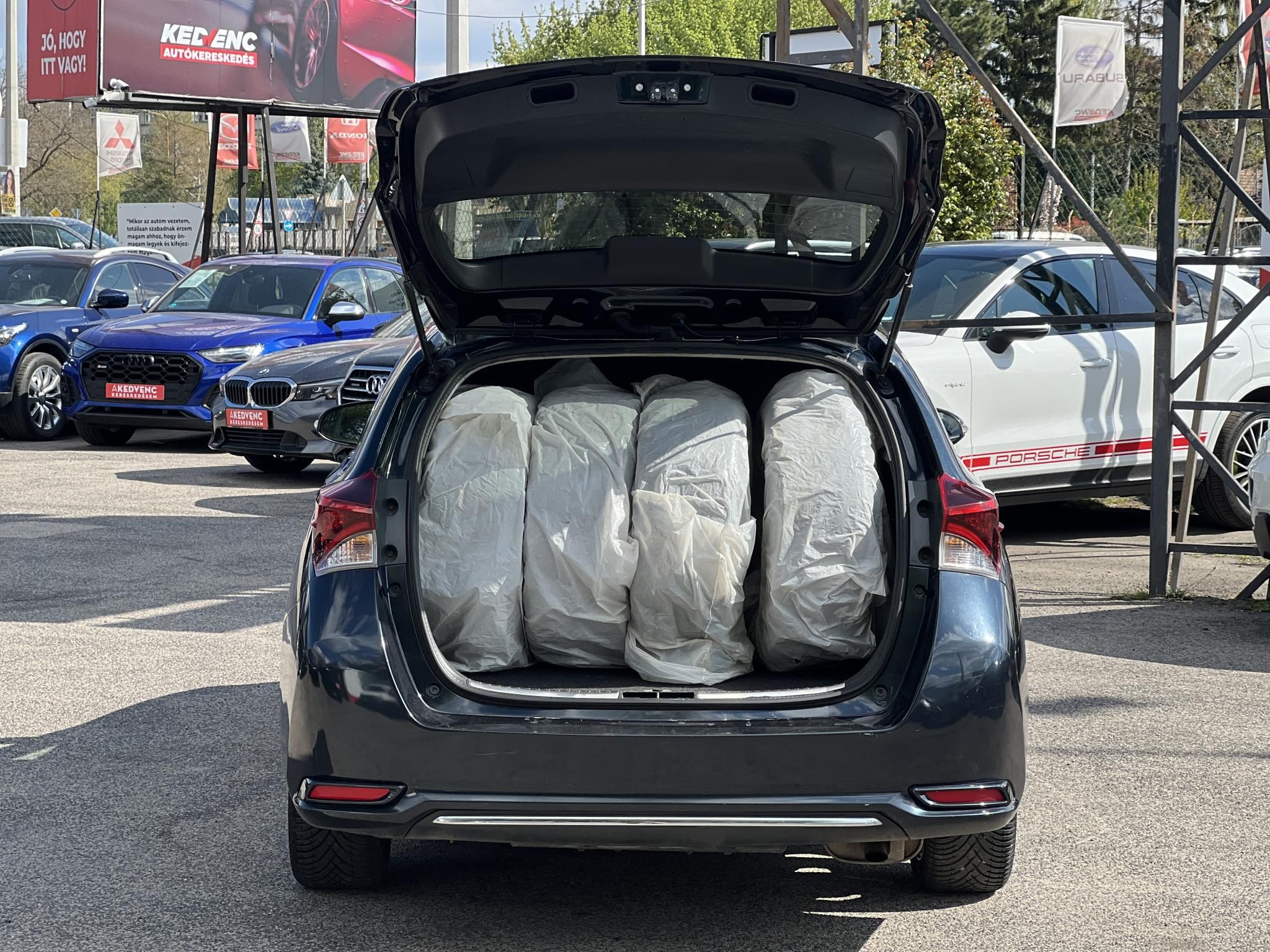 TOYOTA AURIS Touring Sports 1.8 HSD Selection (Automata)