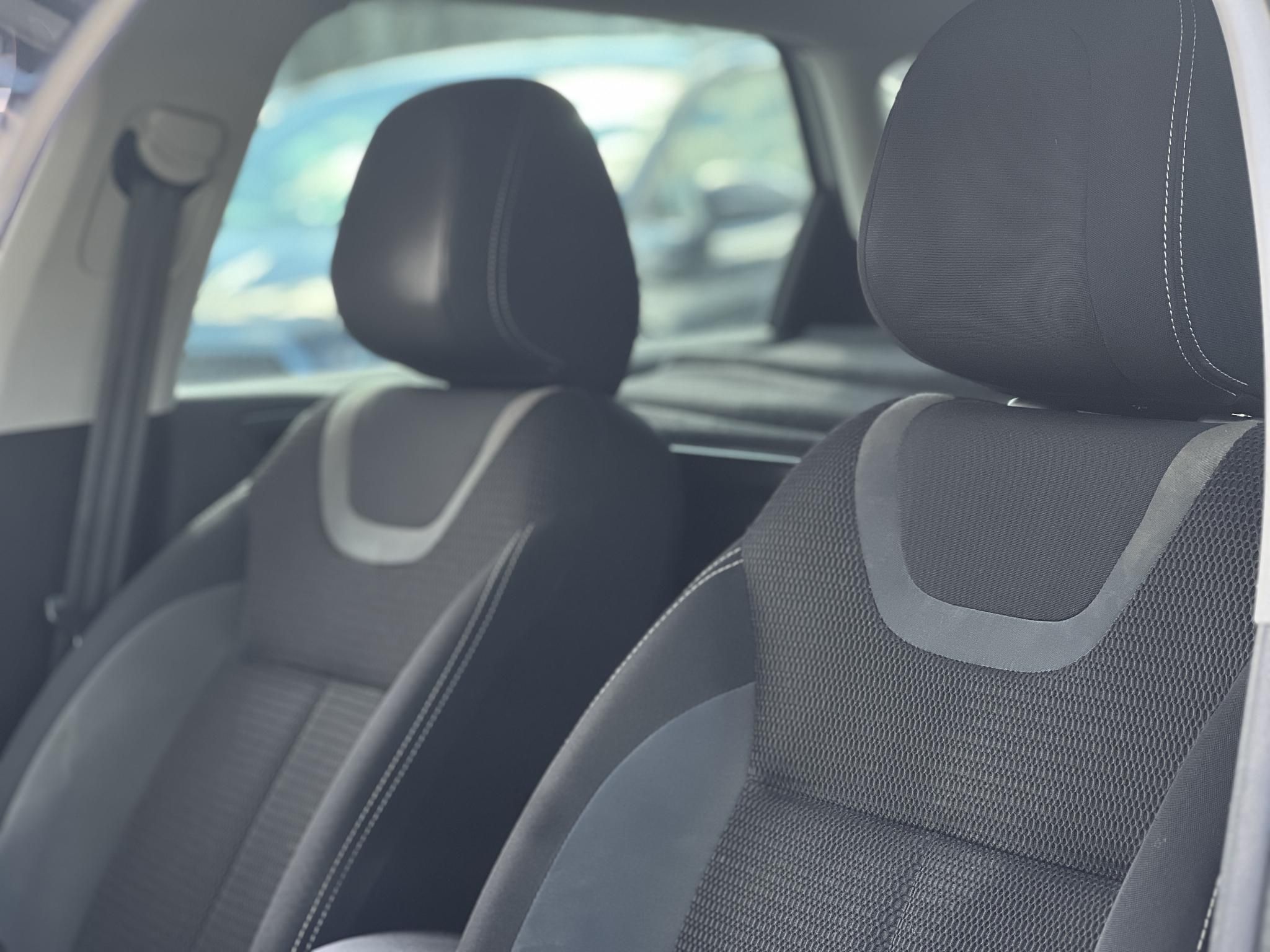 CITROEN C4 1.6 BlueHDi Profi Feel ÁFÁS! Klíma Tempomat Bluetooth Carplay TGK!