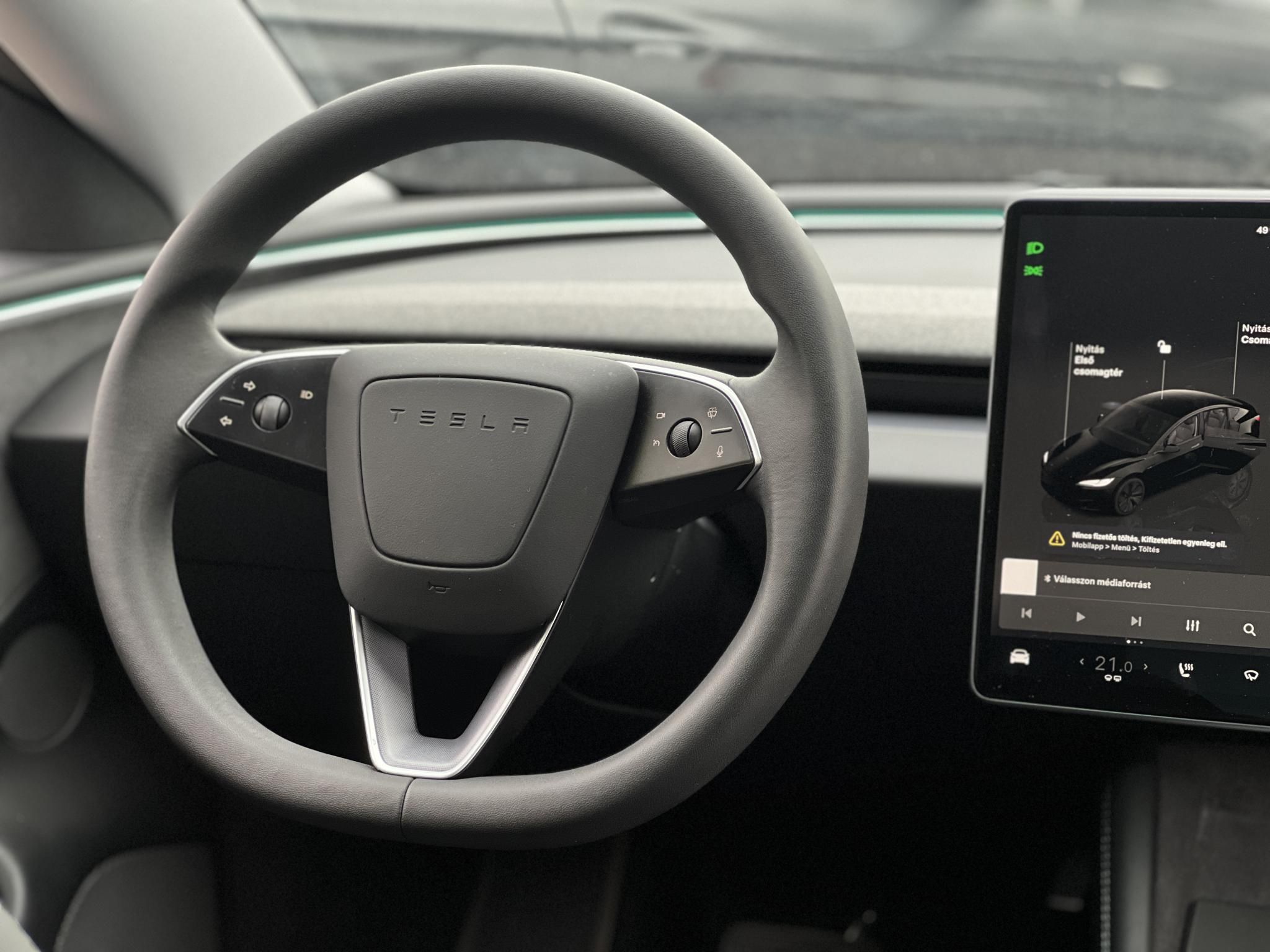 TESLA MODEL 3 Long Range AWD (Automata) HIGHLAND. EAP! LED mátrix. gyári garancia 2031-ig!