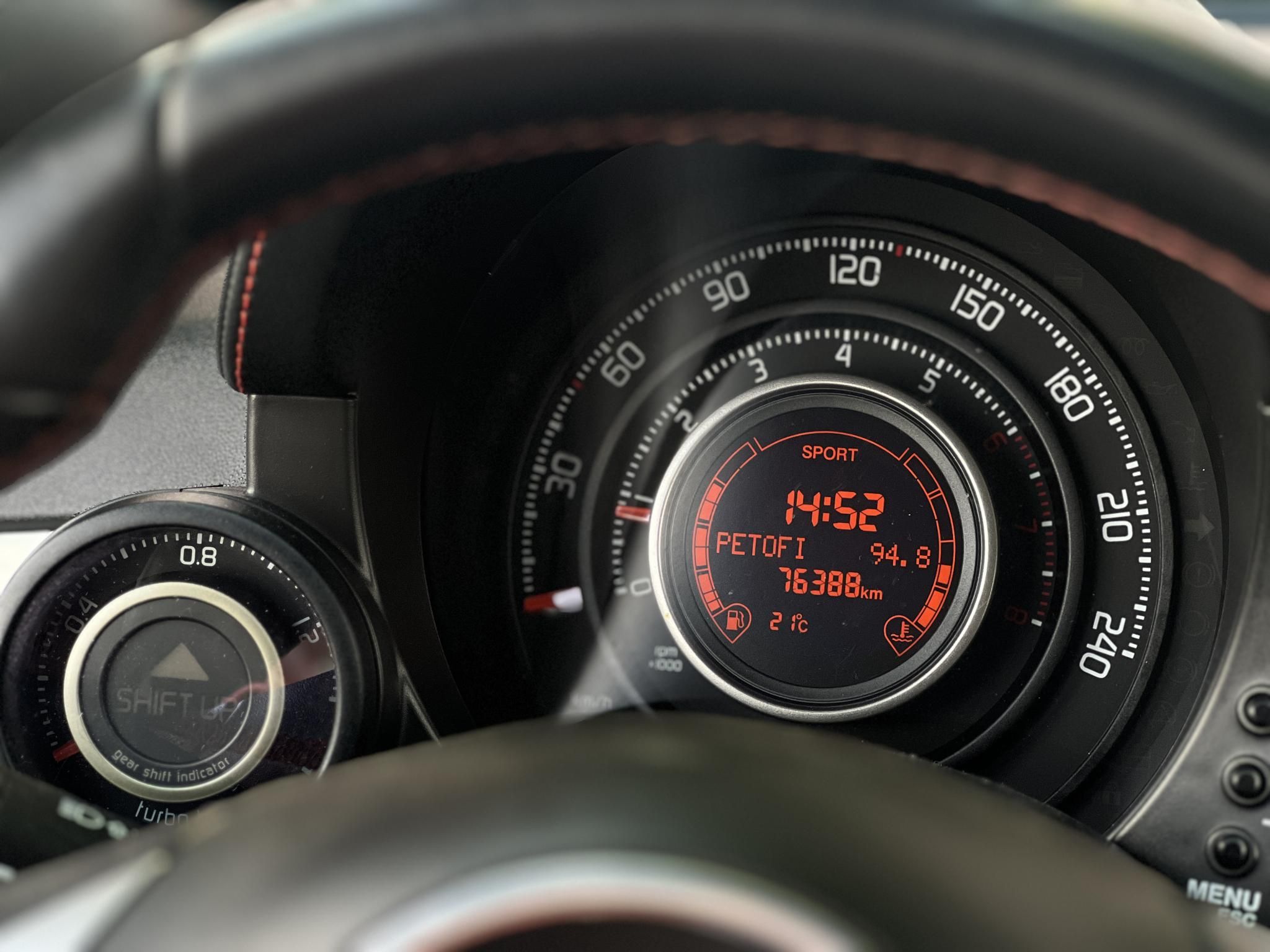 ABARTH 500 1.4 76e km. akrapovic. digitklíma. rendszeresen karbantartott!