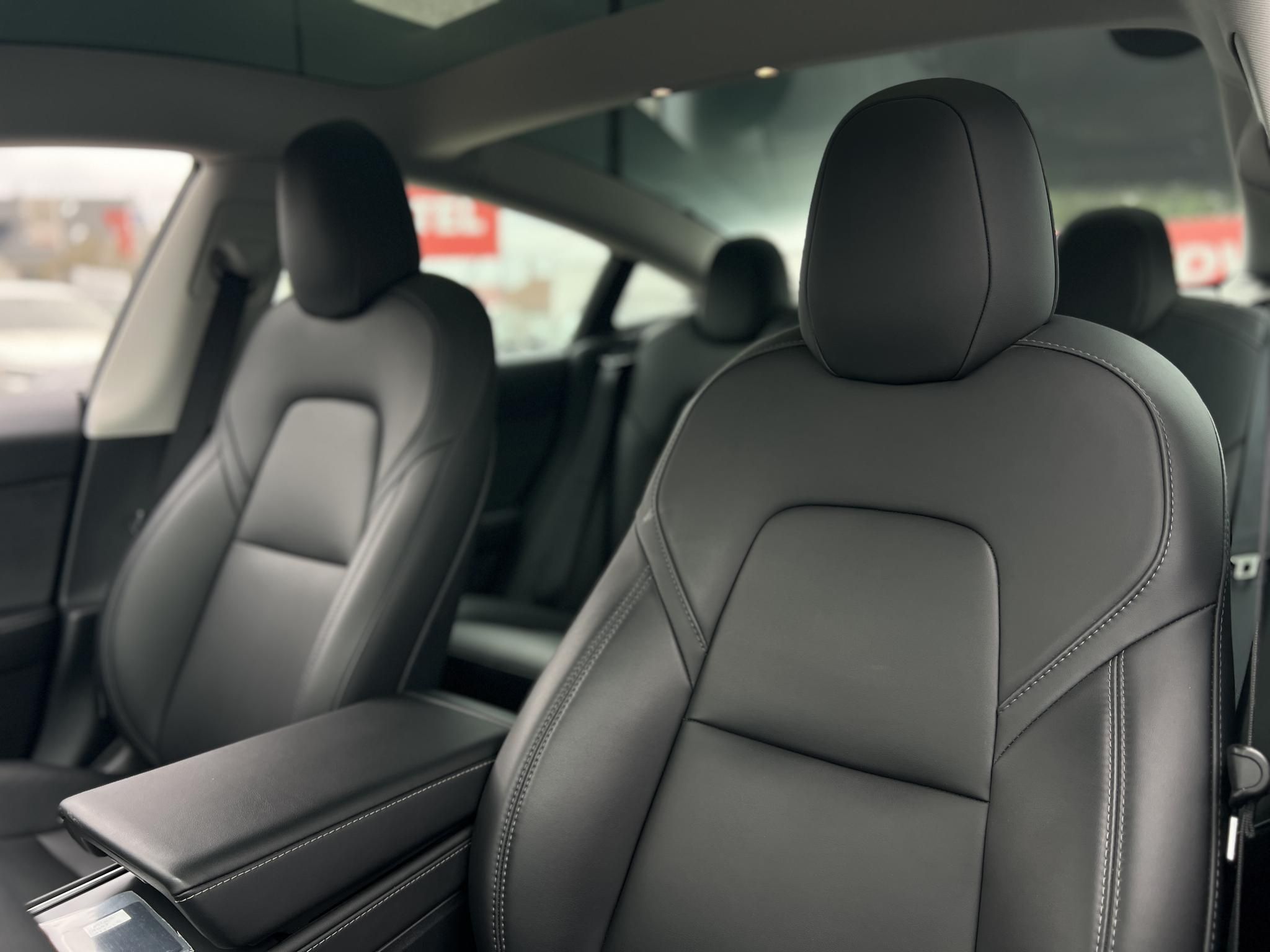 TESLA MODEL 3 RWD (Automata) 36e km. Ryzen. 19 sport felni. 2030-ig gyári garancia!