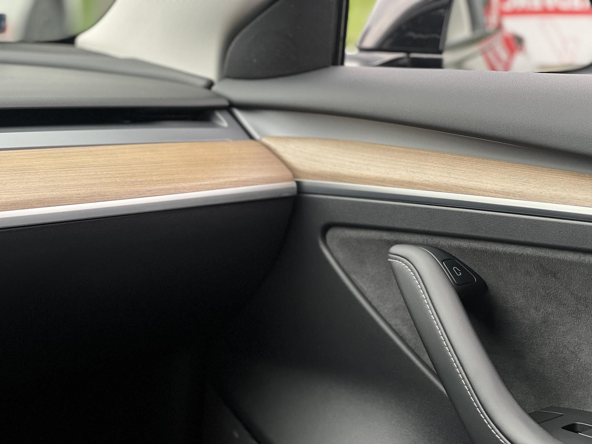 TESLA MODEL 3 RWD (Automata) 36e km. Ryzen. 19 sport felni. 2030-ig gyári garancia!