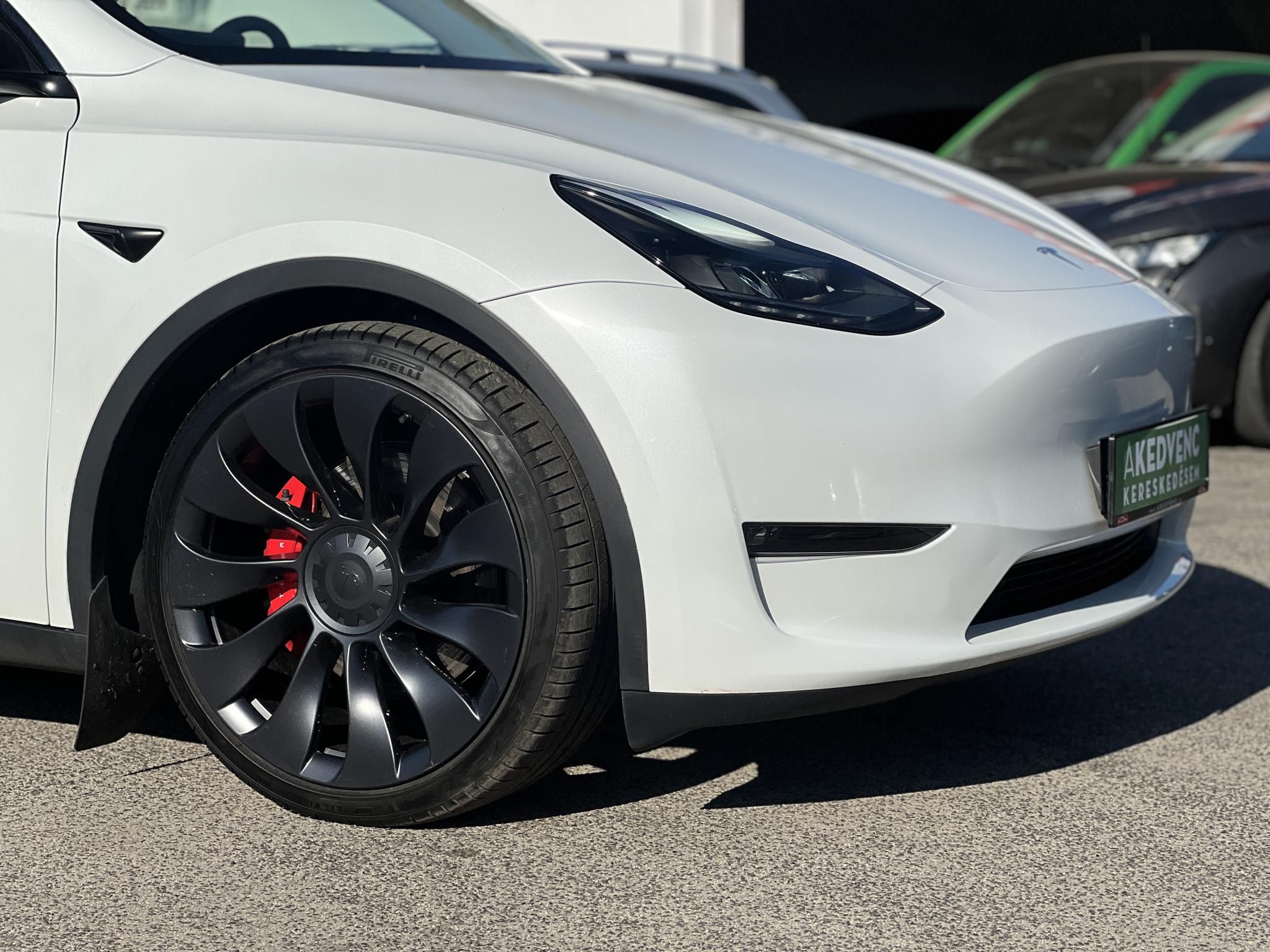TESLA MODEL Y Performance AWD (Automata) 57e km. EAP. AMD Ryzen. mátrix LED. hőszivattyú. 21-es Überturbine felnikkel