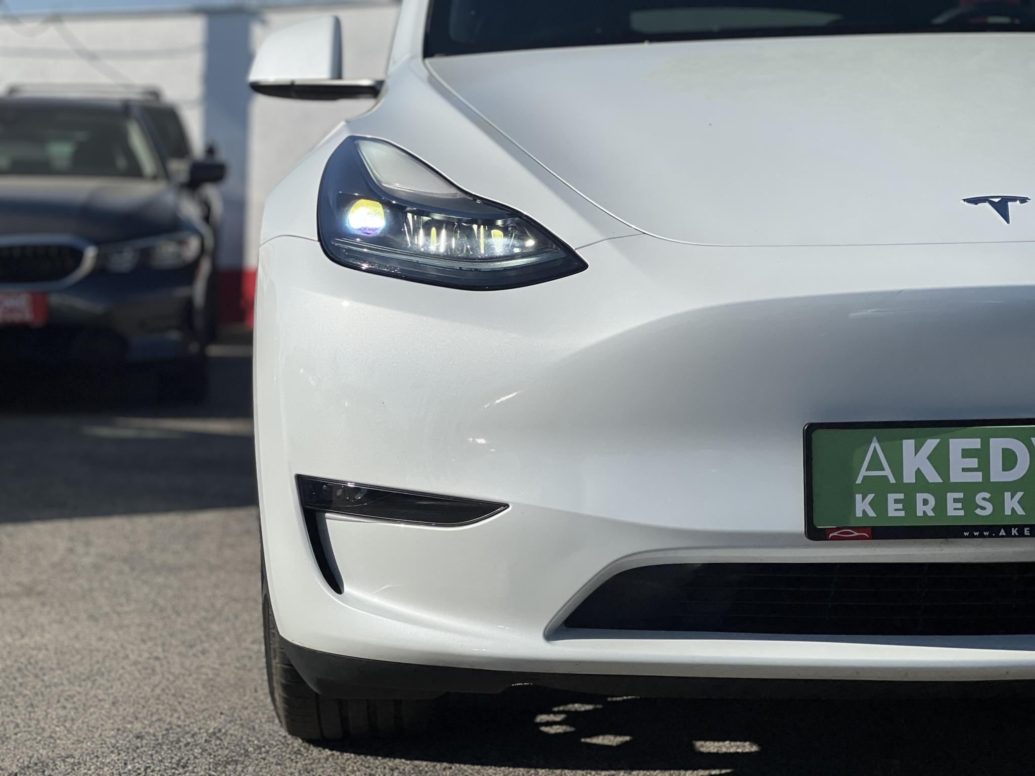 TESLA MODEL Y Performance AWD (Automata) 57e km. EAP. AMD Ryzen. mátrix LED. hőszivattyú. 21-es Überturbine felnikkel