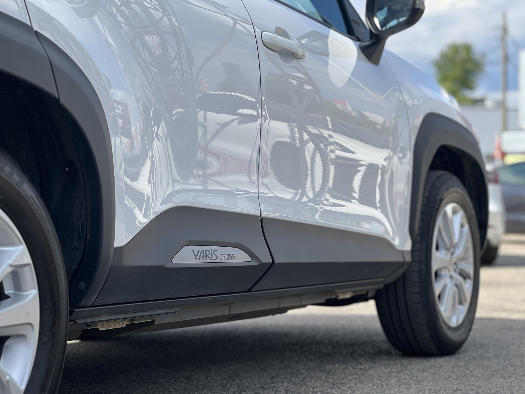 TOYOTA YARIS CROSS 1.5 VVT-i Active Gyári garancia Carplay Űlésfűtés 42e km!