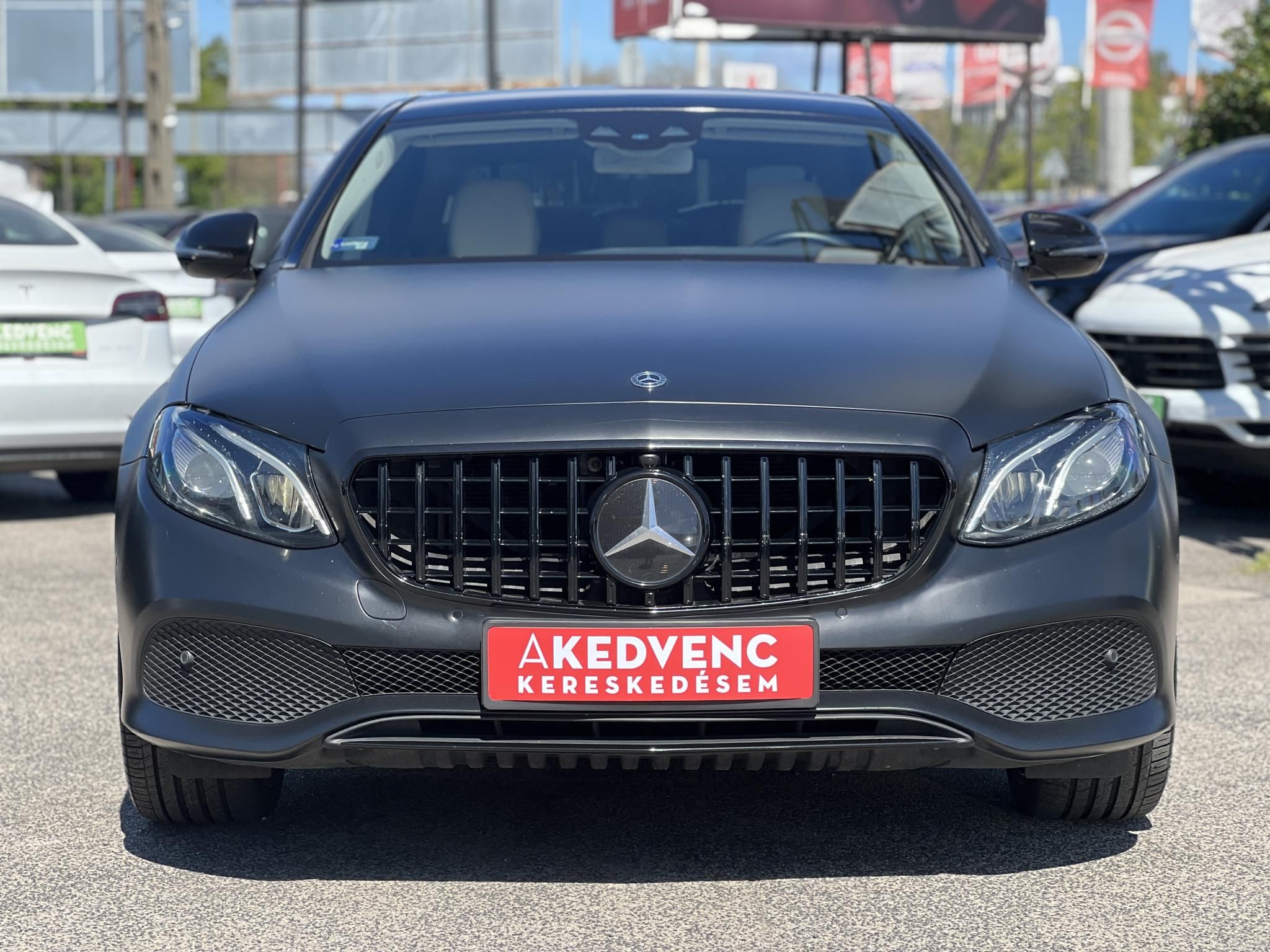 MERCEDES-BENZ E 220 d 9G-TRONIC HIGH END BURMESTER! Virtual COCKPIT. vaj bőrbelső. frissen szervizelt!