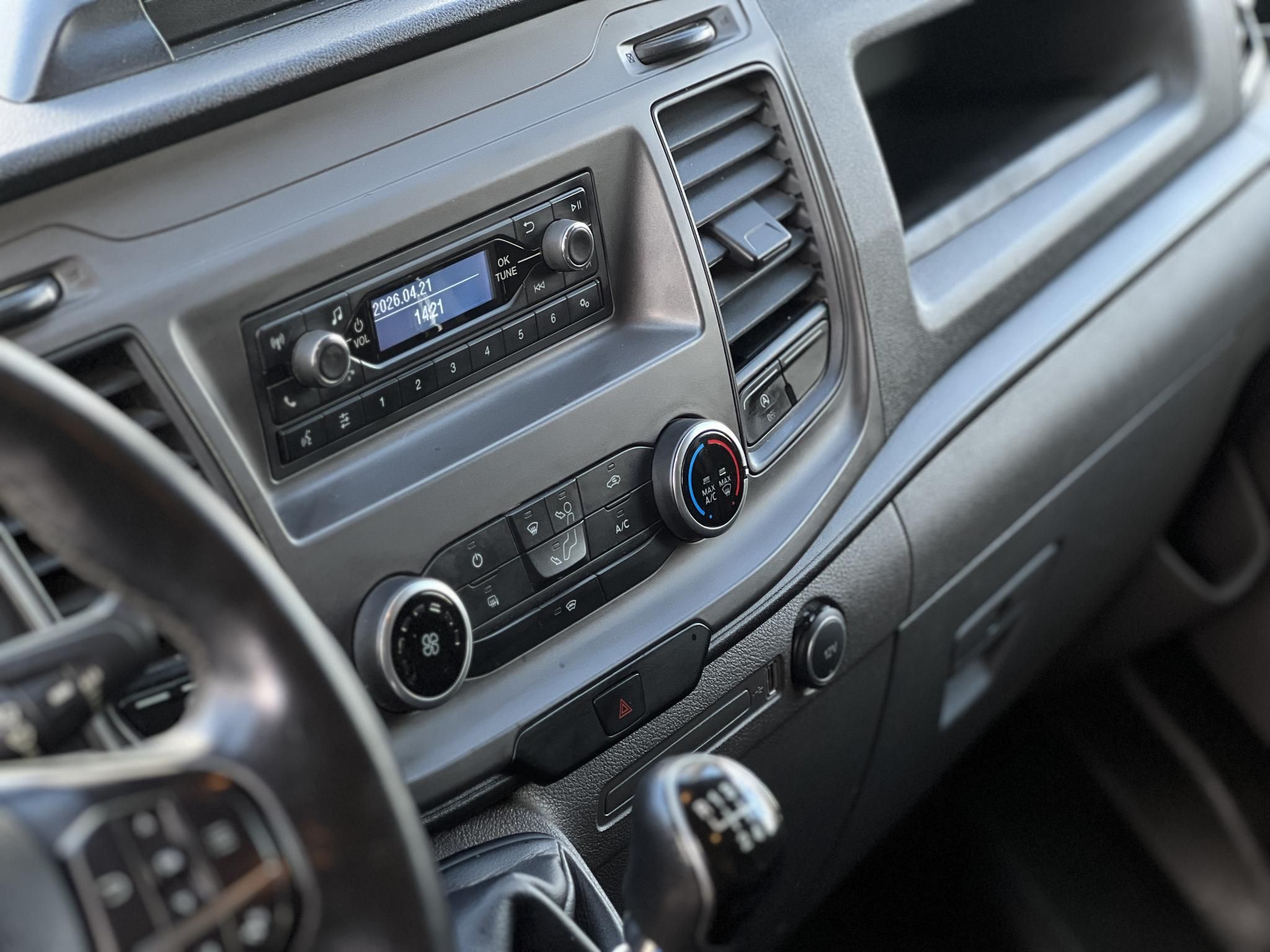 FORD TRANSIT 2.0 TDCi 290 MWB Trend