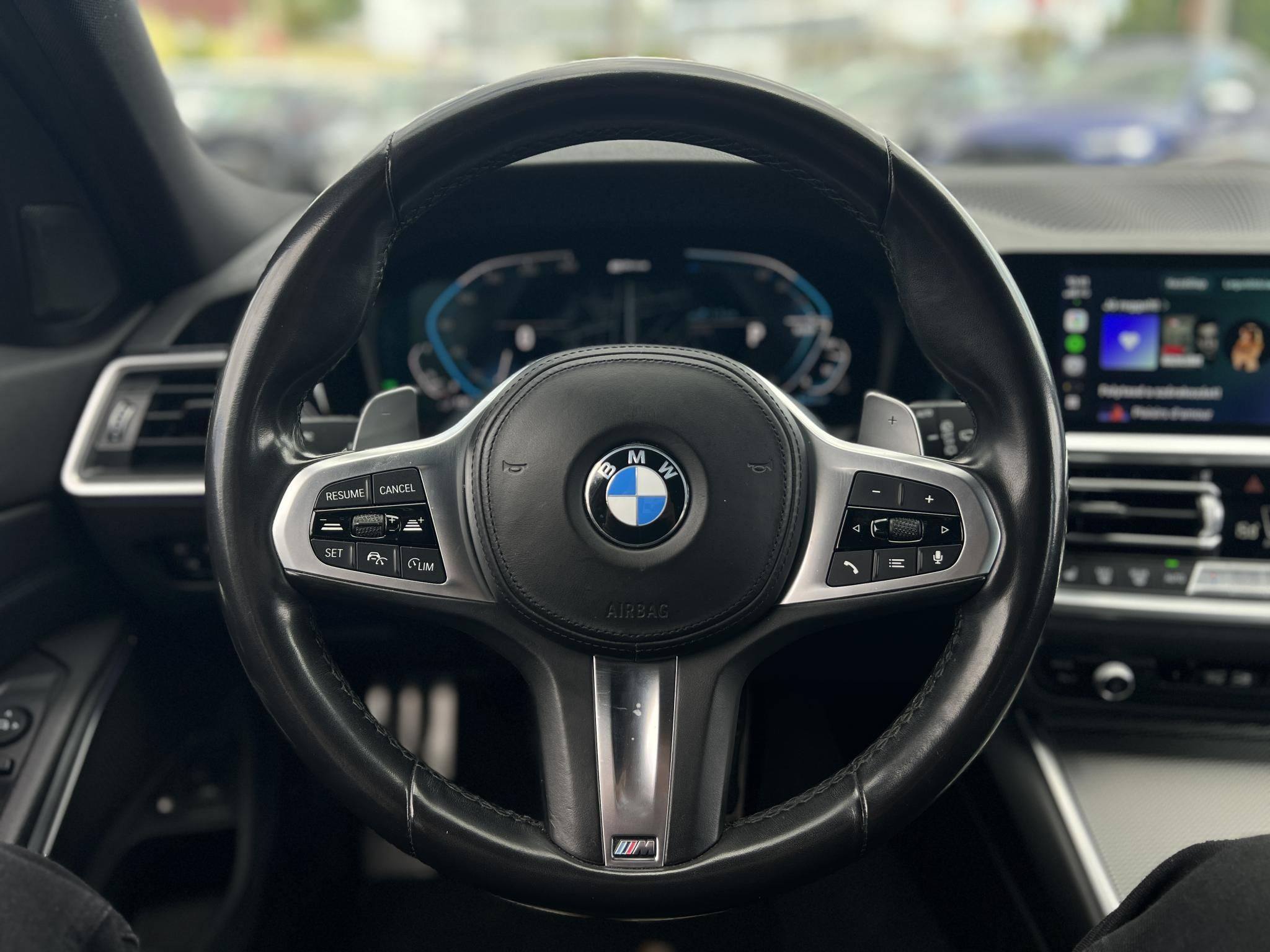 BMW 330e M Sport (Automata) Frissen szervizelt. Új téli gumik!