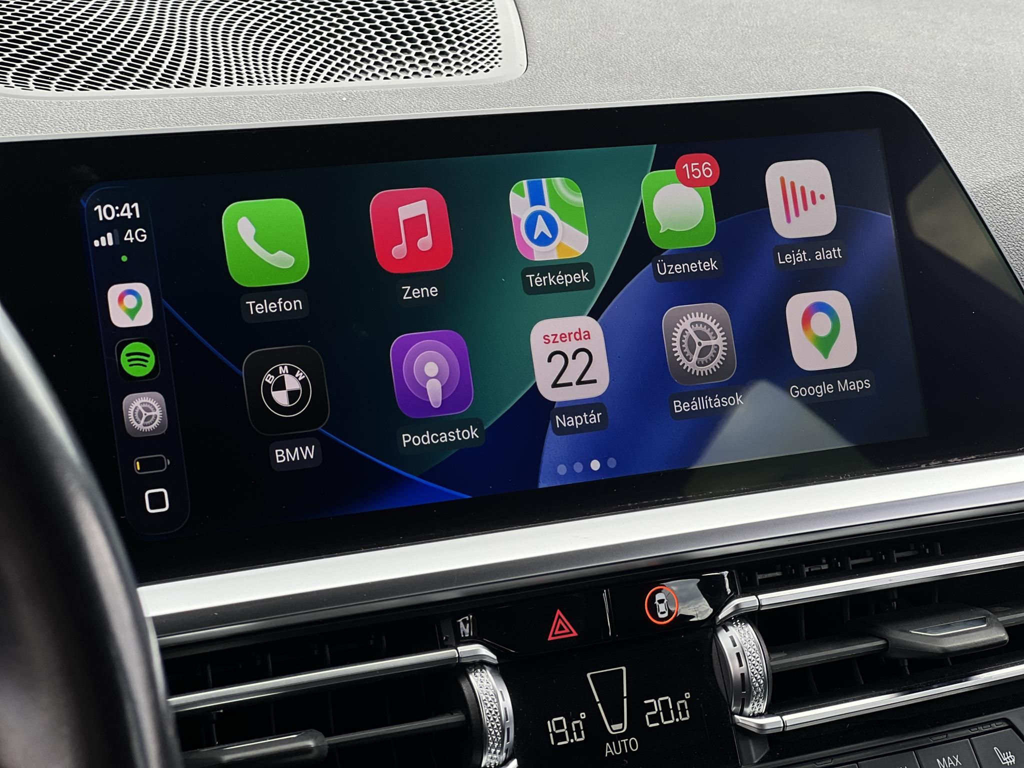 BMW 330e M Sport (Automata) Frissen szervizelt. Új téli gumik!