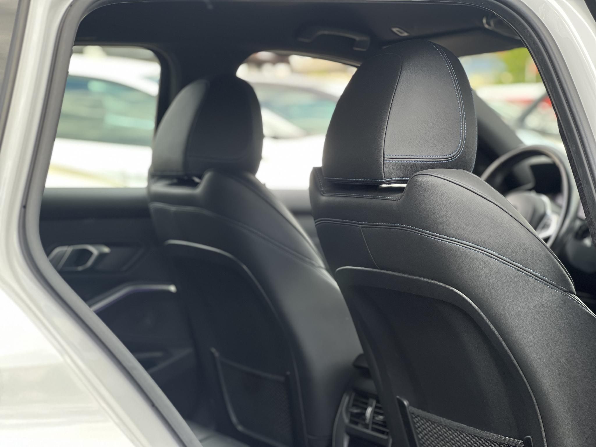 BMW 330e M Sport (Automata) Frissen szervizelt. Új téli gumik!