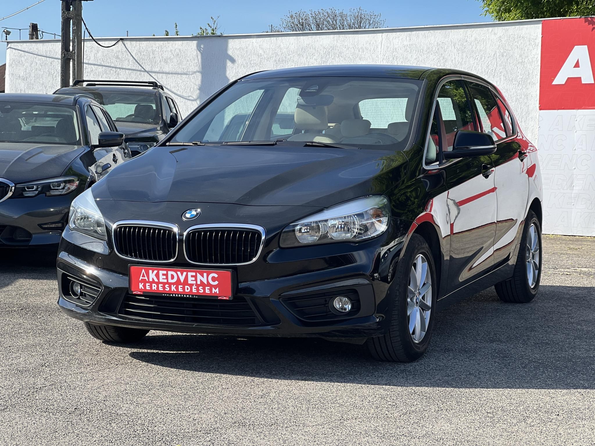 BMW 218i Advantage (Automata) Active Tourer. M.o.-i. vajbőr belső. ülésfűtés. keyless. Wallis szerviz