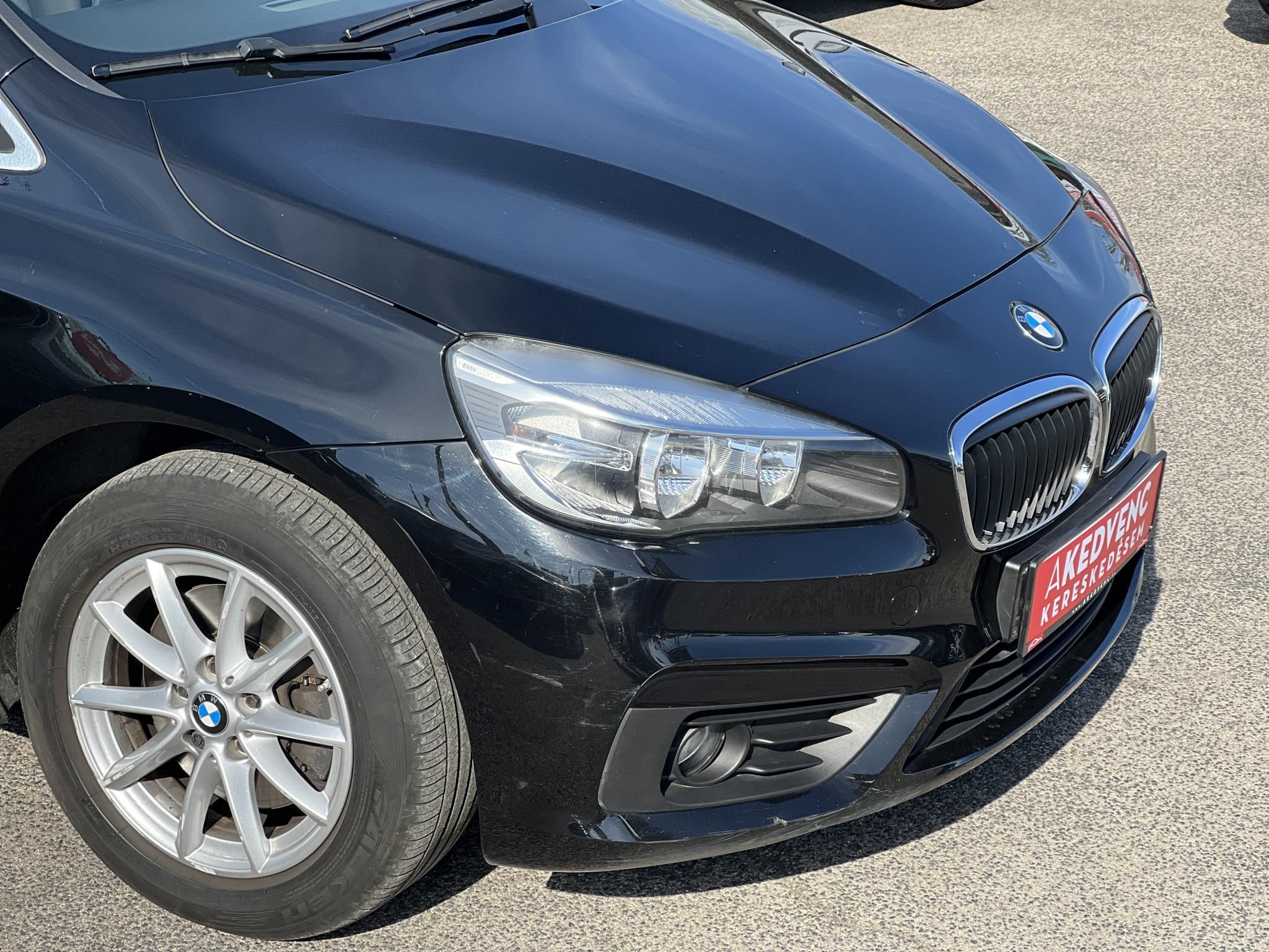 BMW 218i Advantage (Automata) Active Tourer. M.o.-i. vajbőr belső. ülésfűtés. keyless. Wallis szerviz