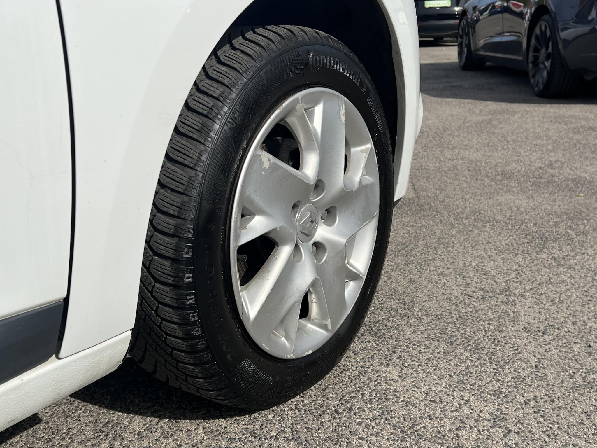 RENAULT MEGANE 1.6 Dynamique Magyarországi. teljes szerviztörténet!