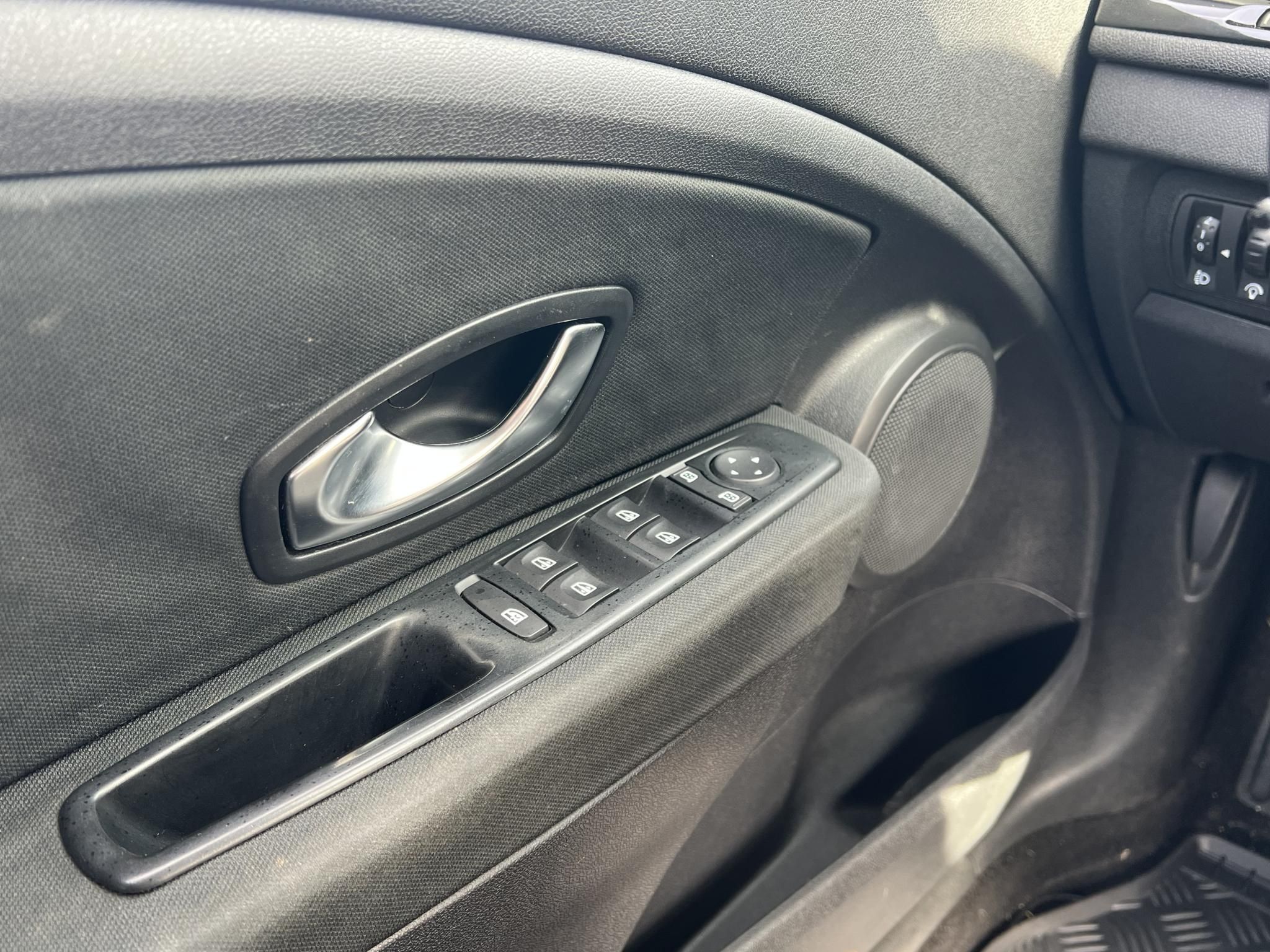 RENAULT MEGANE 1.6 Dynamique Magyarországi. teljes szerviztörténet!