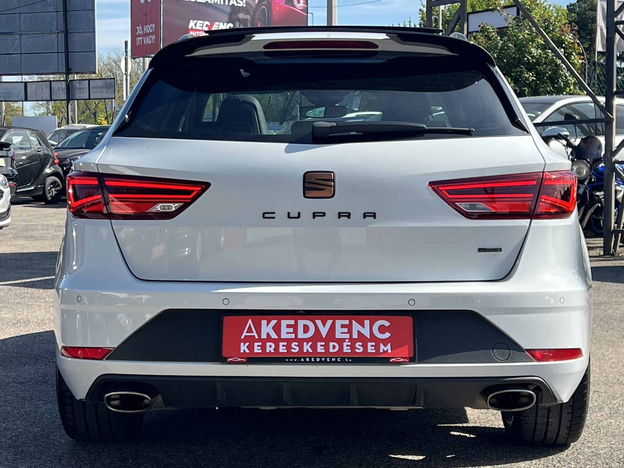 SEAT LEON ST 2.0 TSI Cupra 4Drive DSG Magyarországi. teljes szerviztörténet!