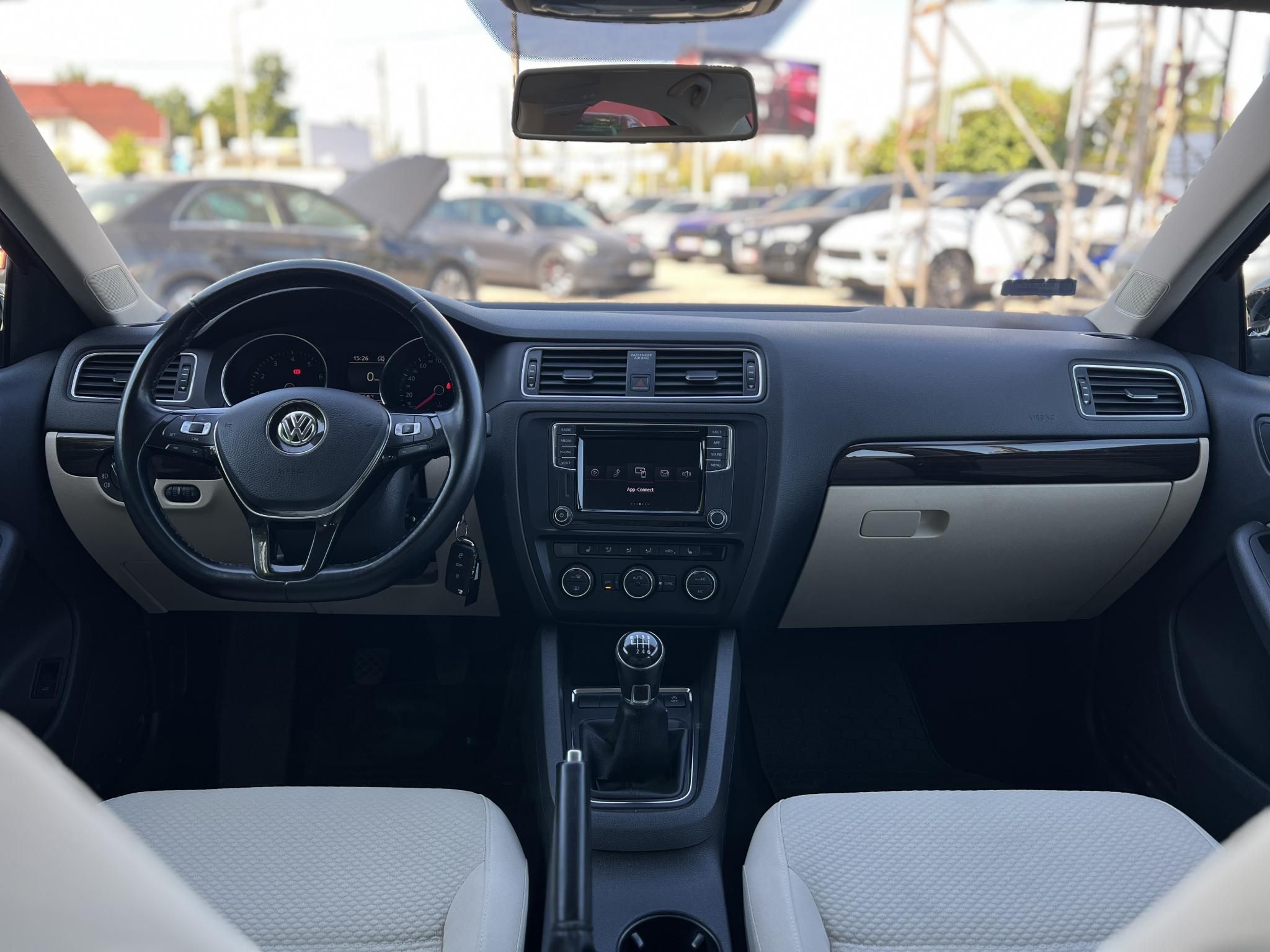 VOLKSWAGEN JETTA VI 1.4 TSI BMT Comfortline