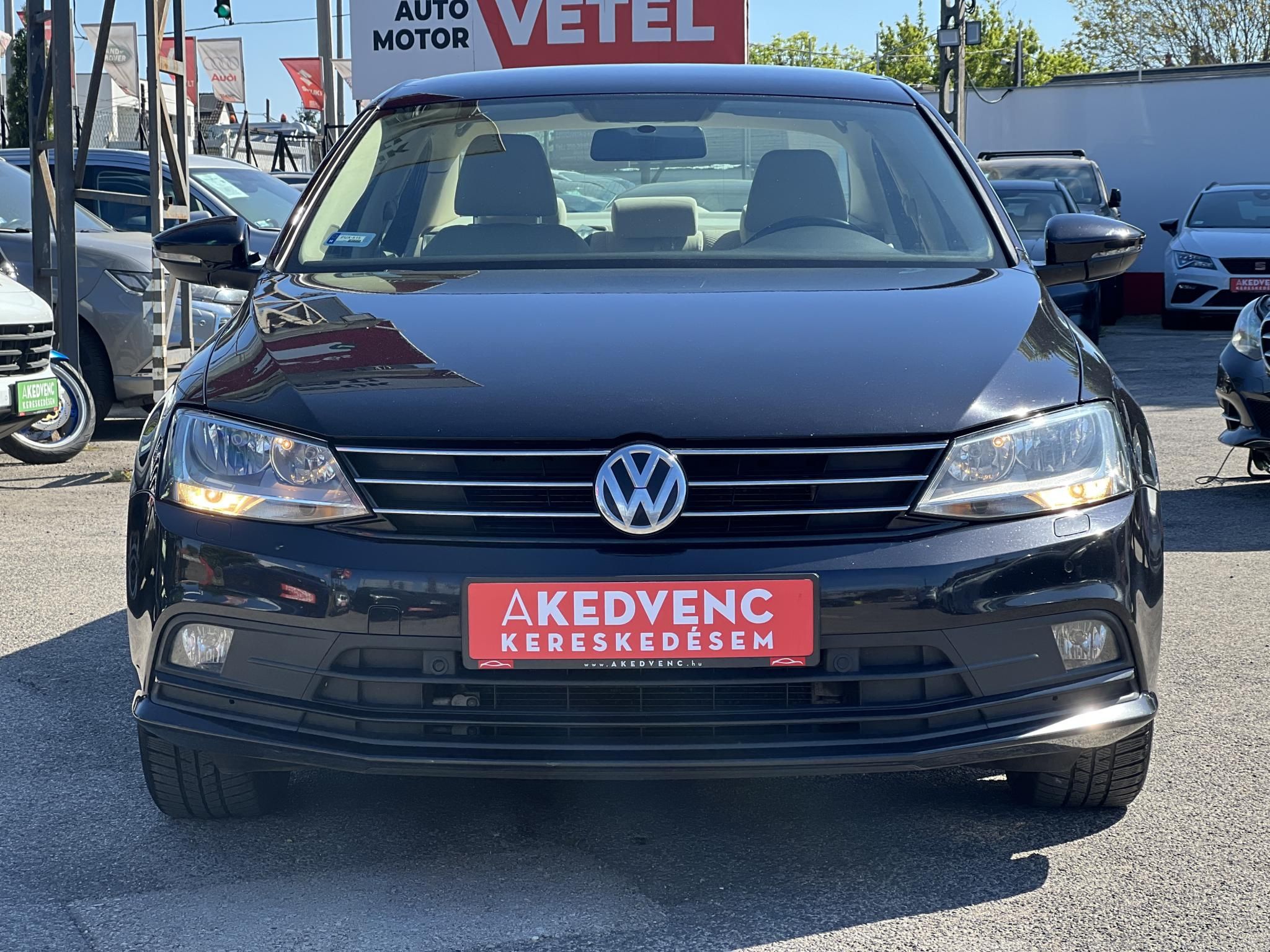 VOLKSWAGEN JETTA VI 1.4 TSI BMT Comfortline