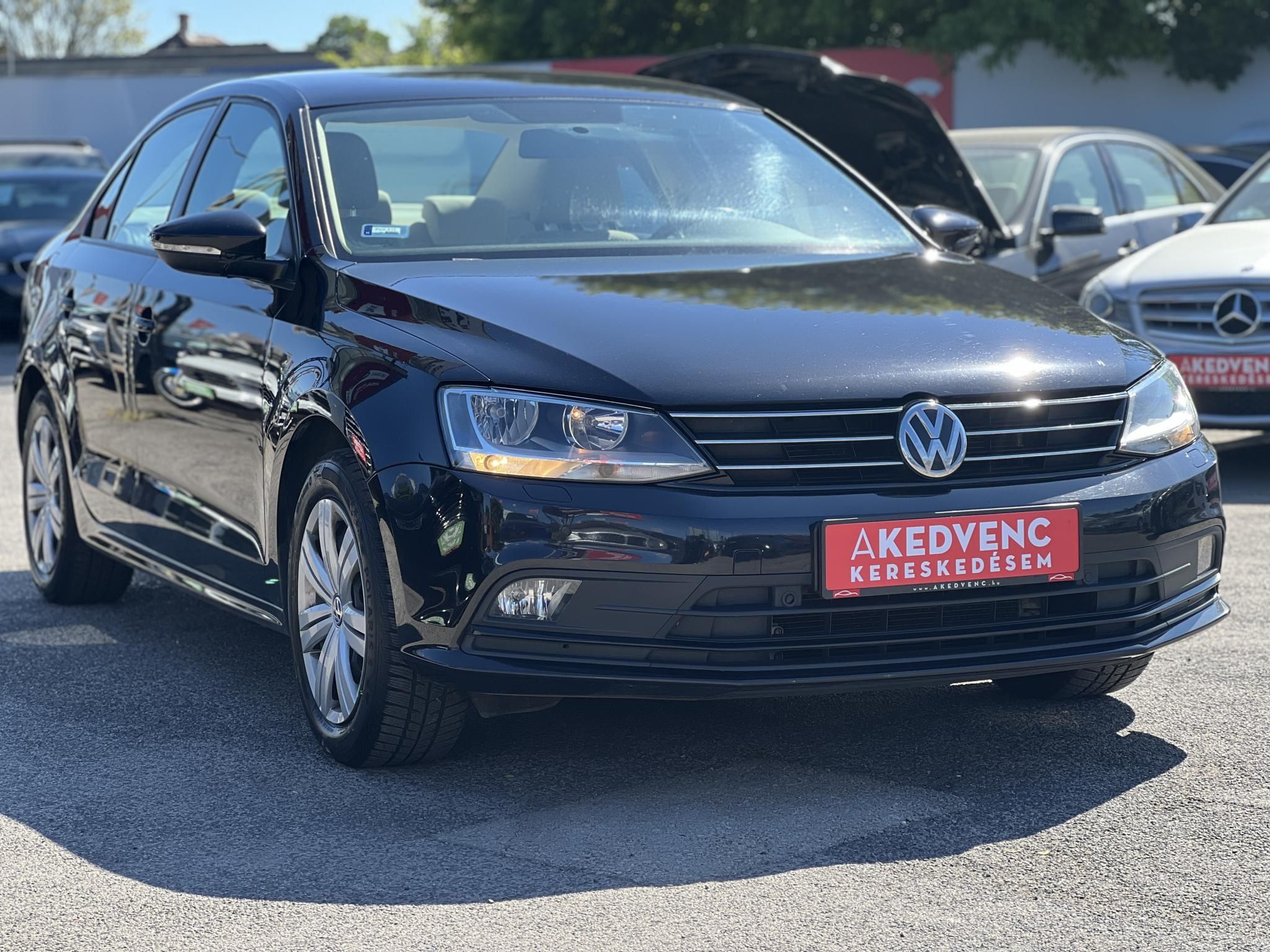 VOLKSWAGEN JETTA VI 1.4 TSI BMT Comfortline