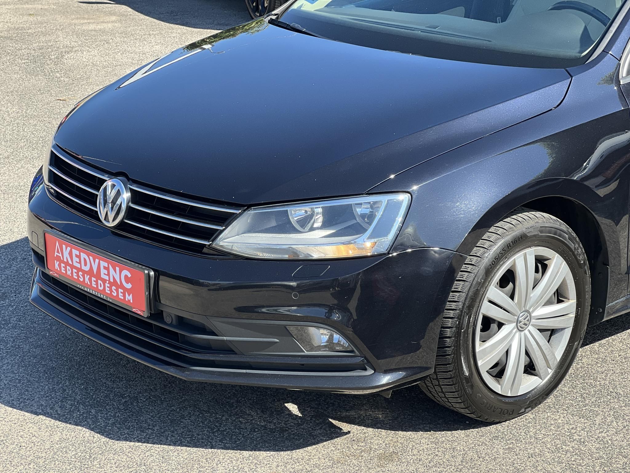 VOLKSWAGEN JETTA VI 1.4 TSI BMT Comfortline