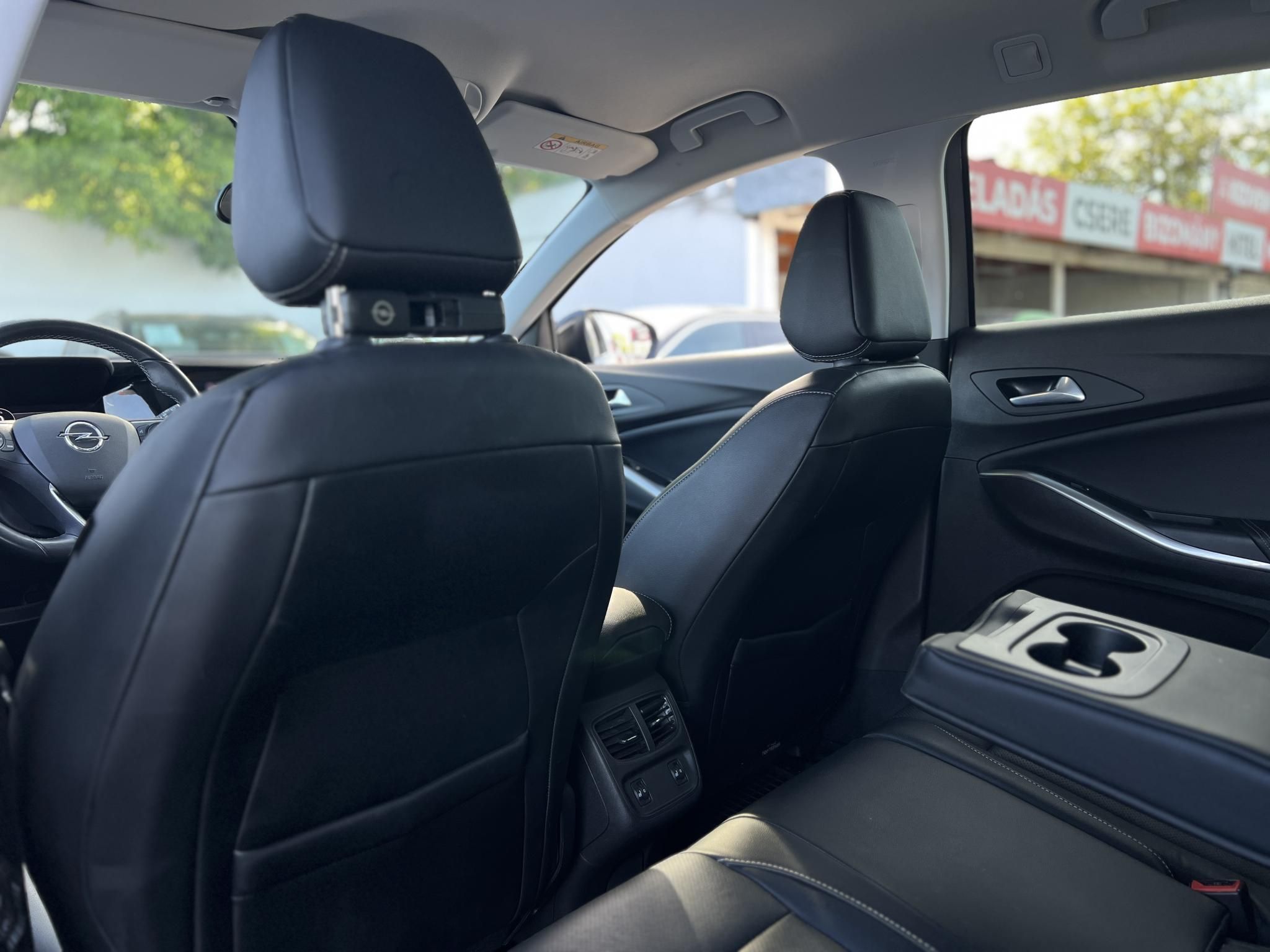 OPEL GRANDLAND 1.2 T Ultimate (Automata)