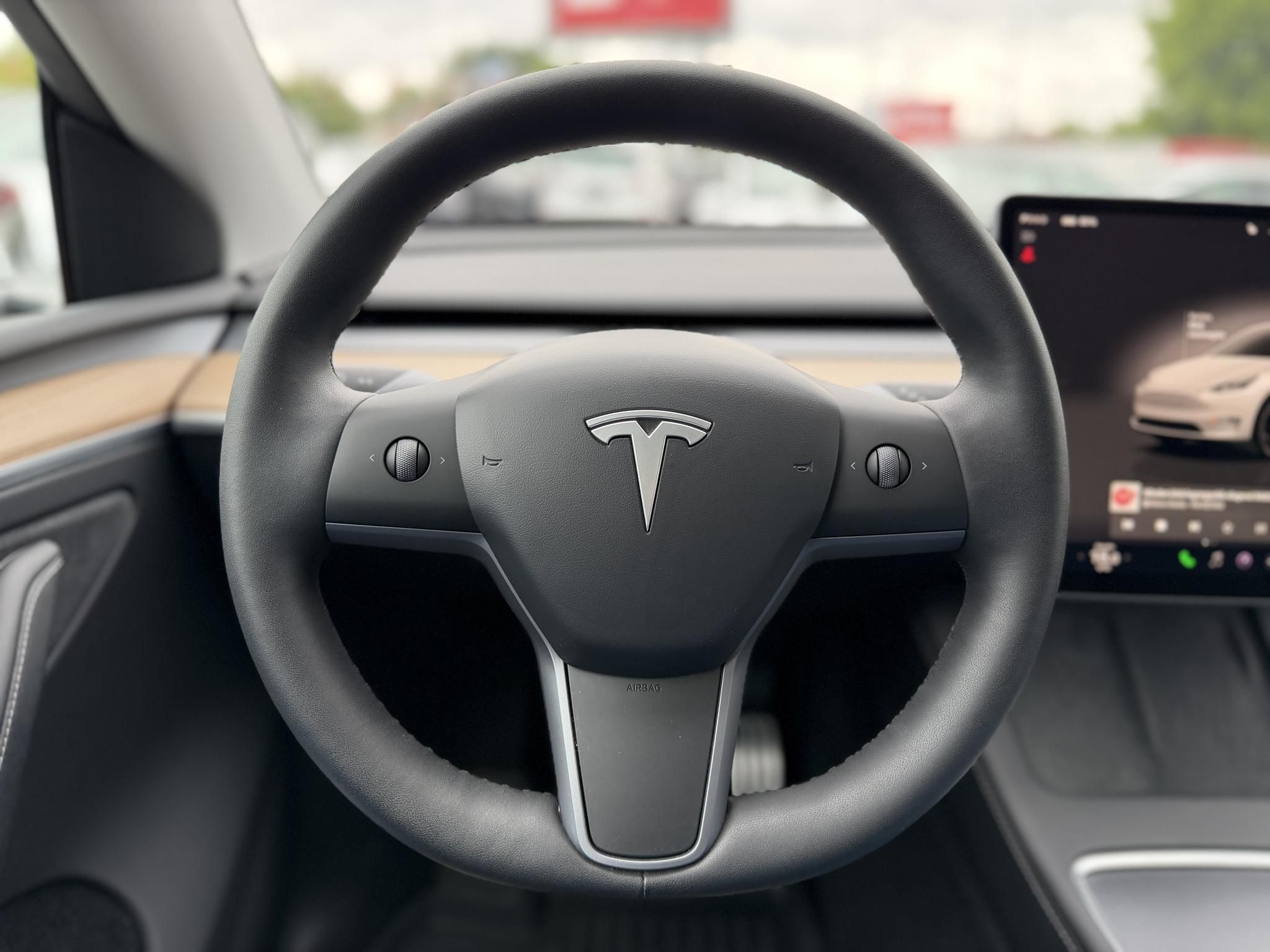 TESLA MODEL Y Performance AWD (Automata) 45e km. AMD Ryzen. mátrix LED. hőszivattyú. teljeskörű garancia!